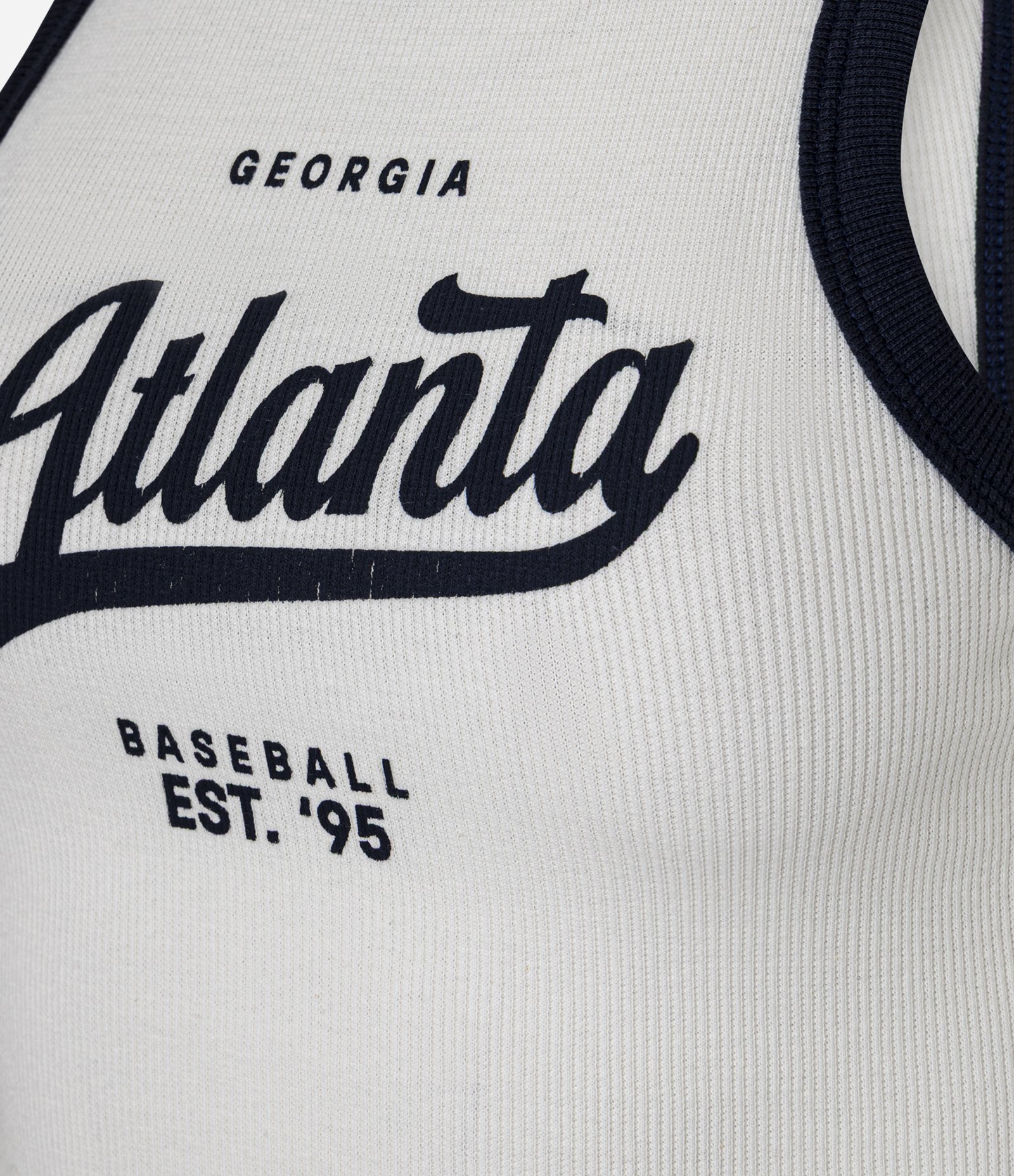 Regata em Ribana com Cava Contrastante e Lettering Atlanta Branco 6