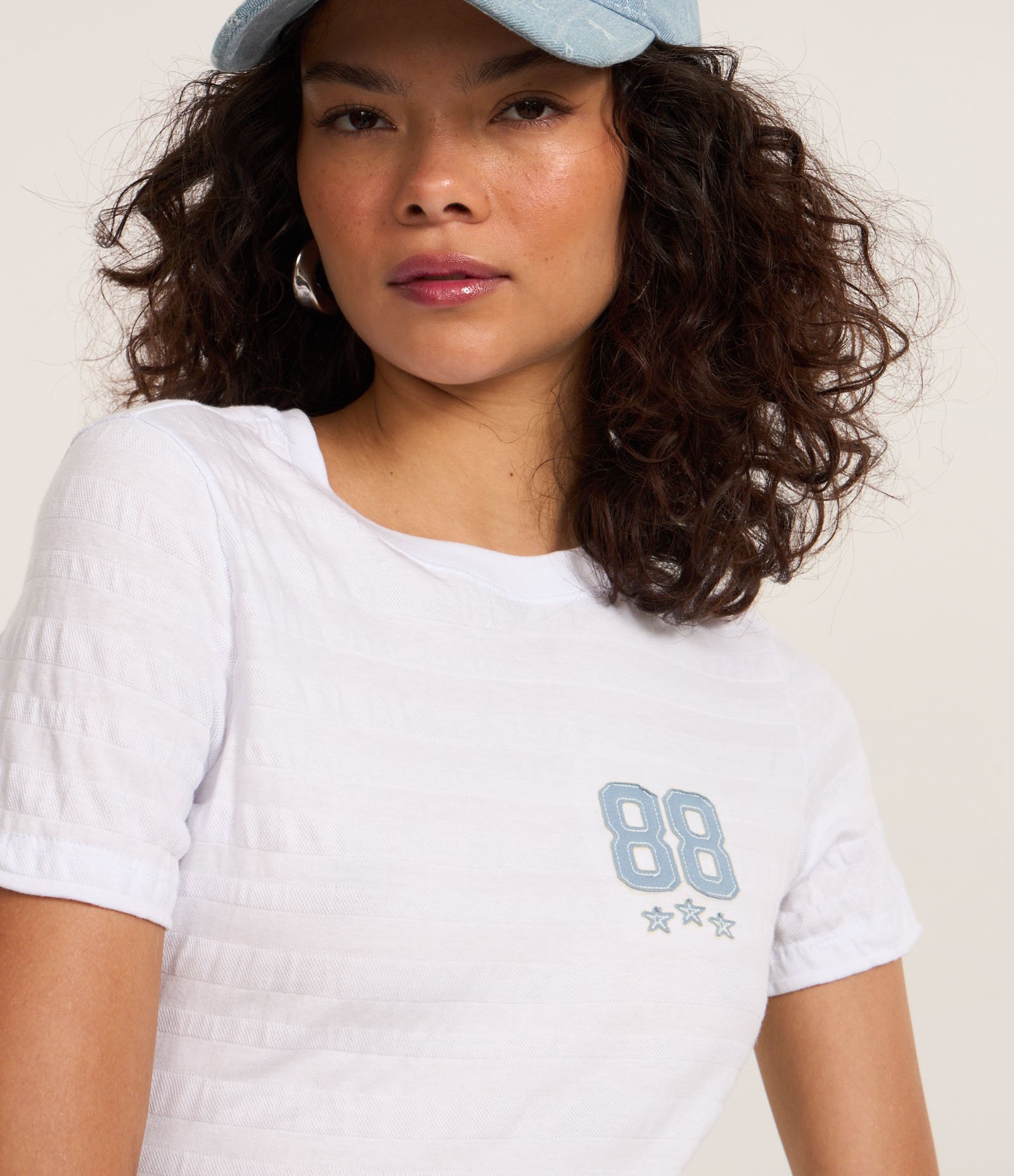 Camiseta New T-shirt com Estampa College Branco 4