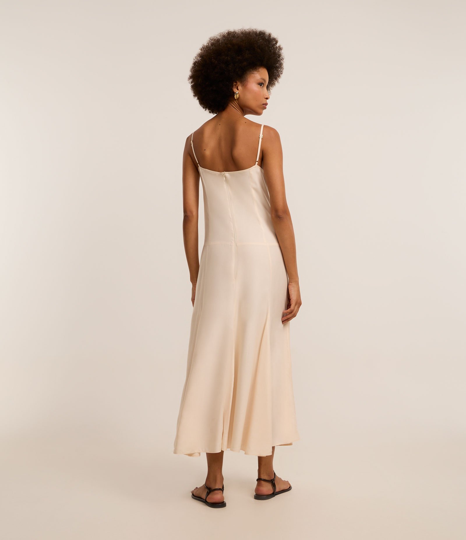 Vestido New Midi em Sarja com Alça Rabo de Rato Rosa Claro 2