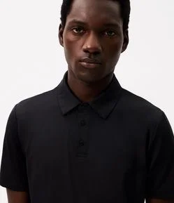 Camisa Polo Performance com Toque Gelado