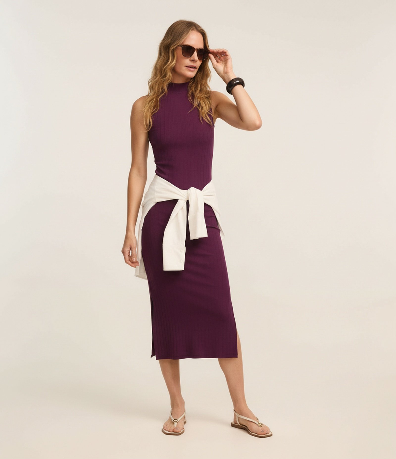 Vestido Midi Canelado em Ribana com Gola Altinha Vinho 4