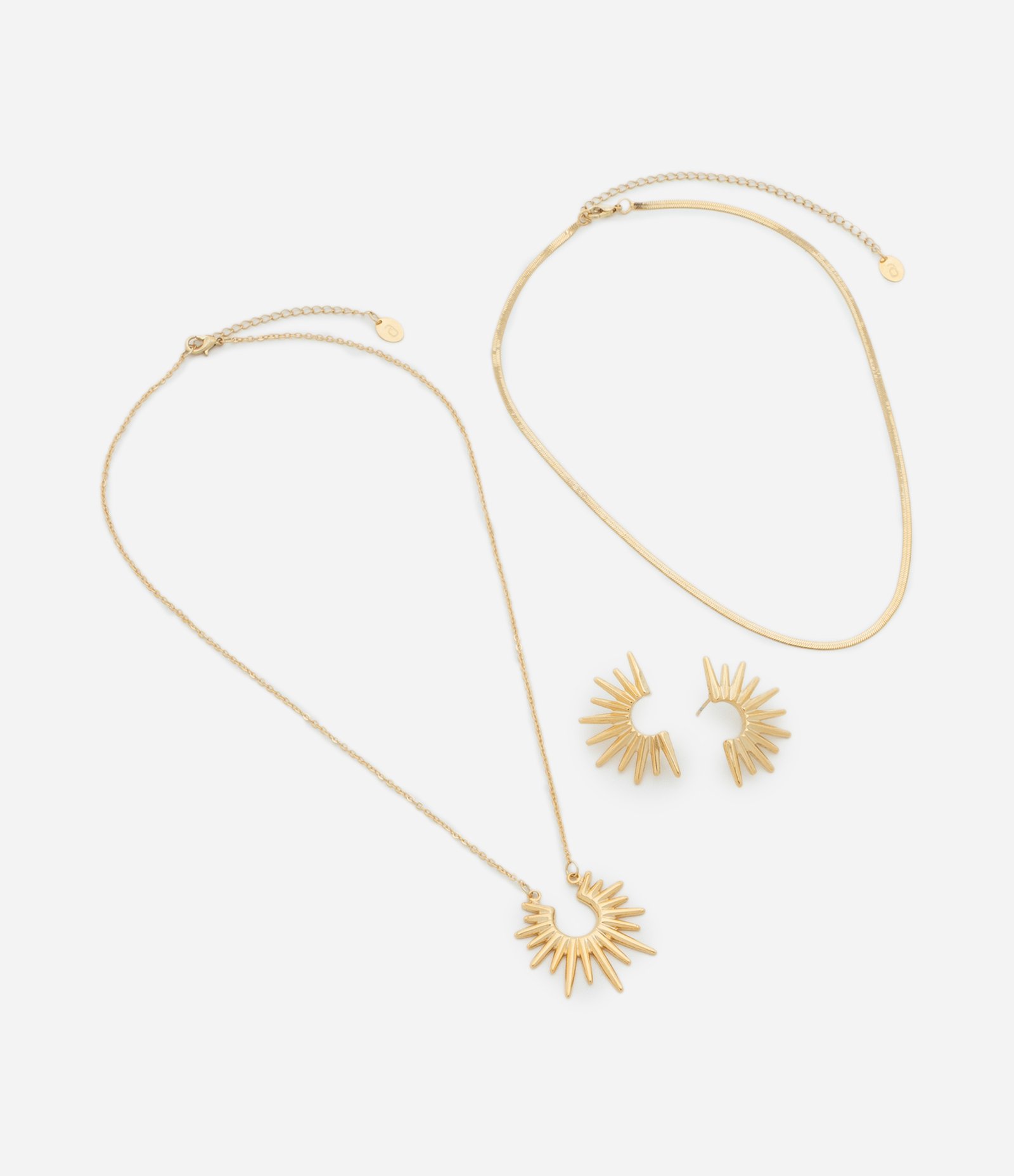 Conjunto Colar Camadas com Brinco e Pingente de Meio Sol Dourado 2