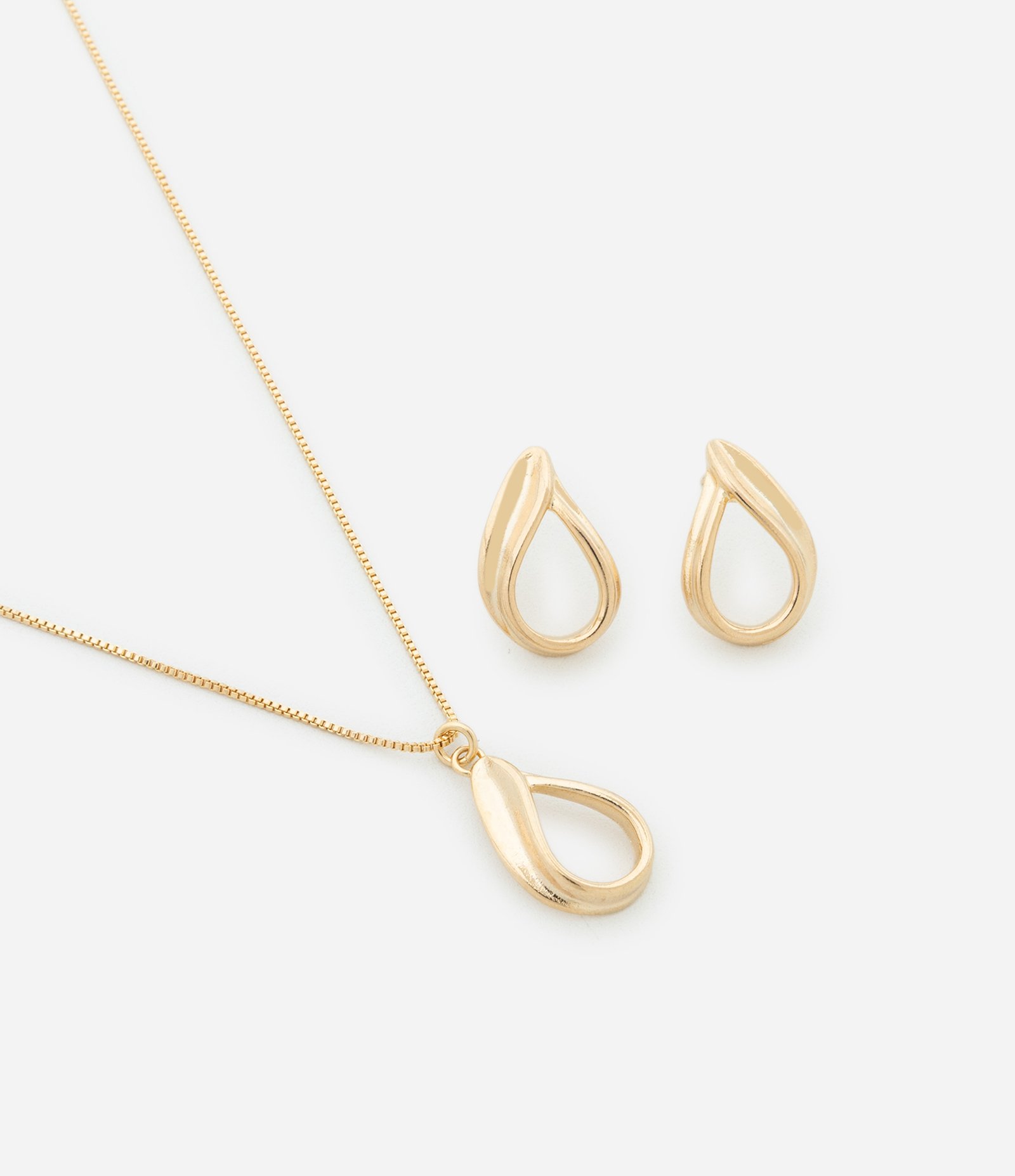 Conjunto de Colar com Pingente e Brinco Gota Vazada Dourado 1