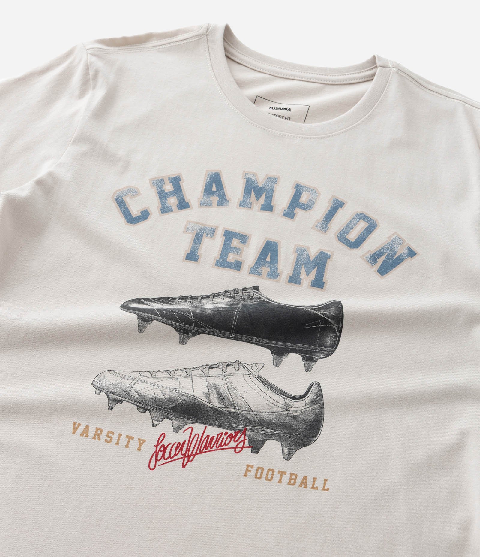 Camiseta Infantil com Estampa Chuteiras - Tam 5 a 14 Anos Bege 4