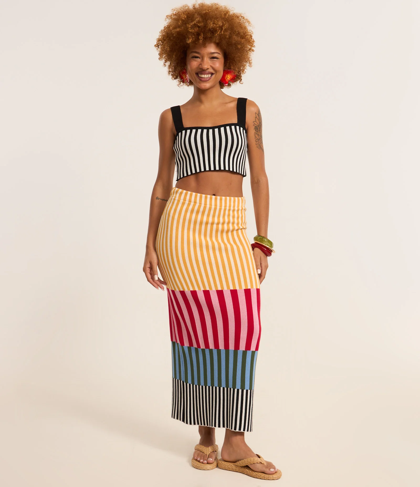 Saia Long Midi em Tricô com Listras Bloco de Cores Multicores 2