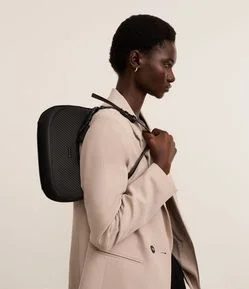 Bolsa Baguete em PU com Textura Embossed