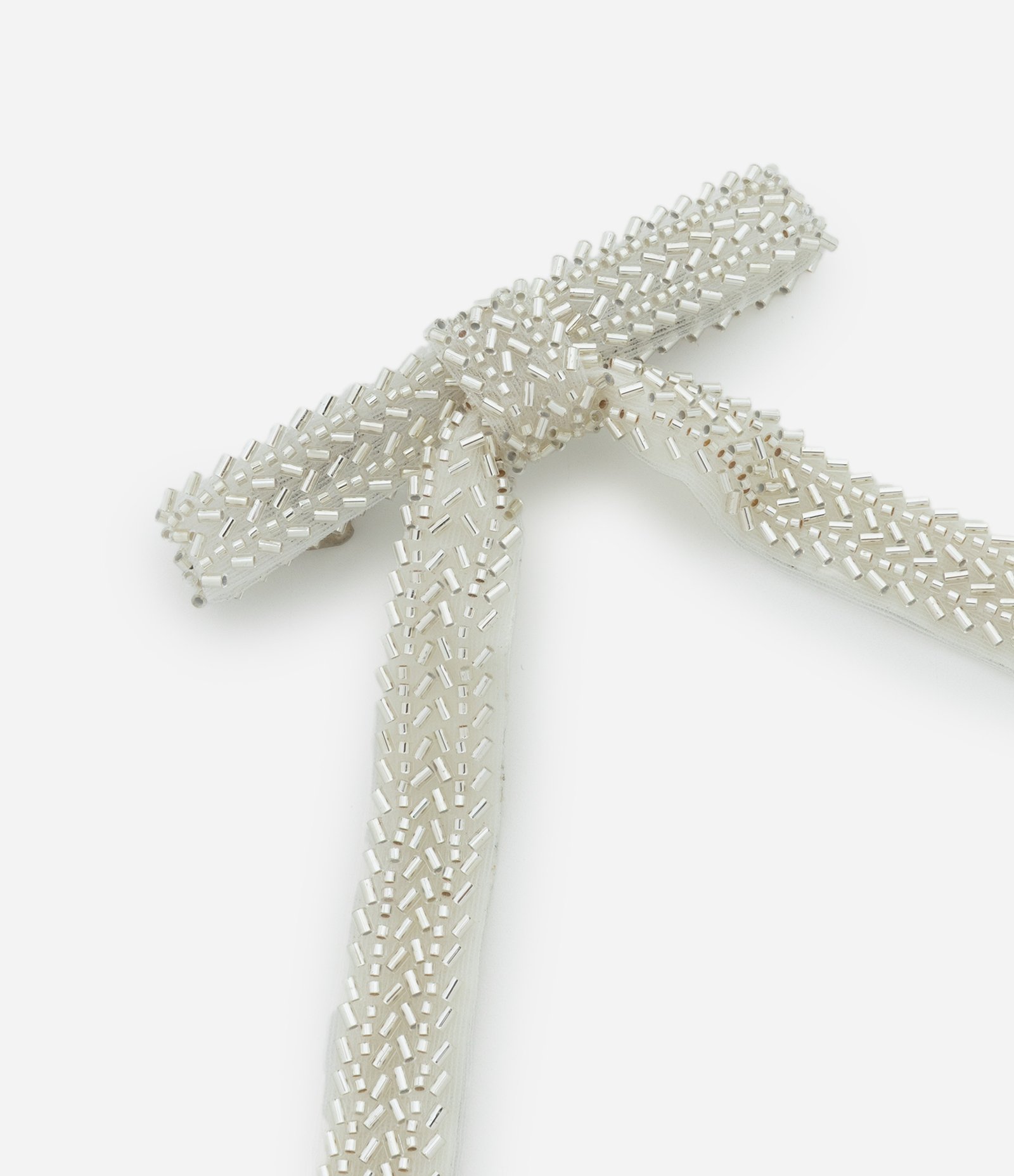 Presilha De Cabelo Strass em Forma de Laço Off White 2