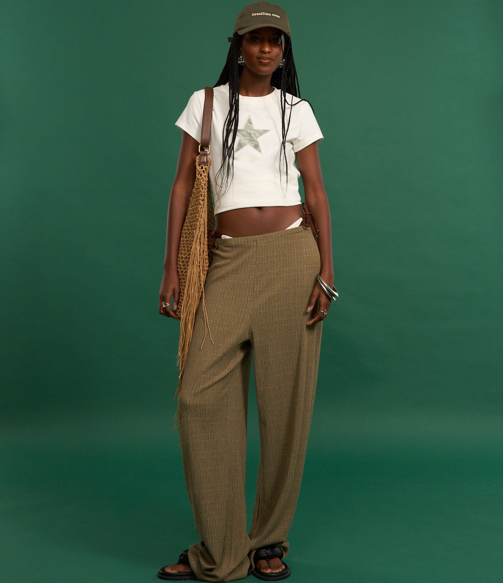 Calça Wide Texturizada com Cós Elástico Verde 5