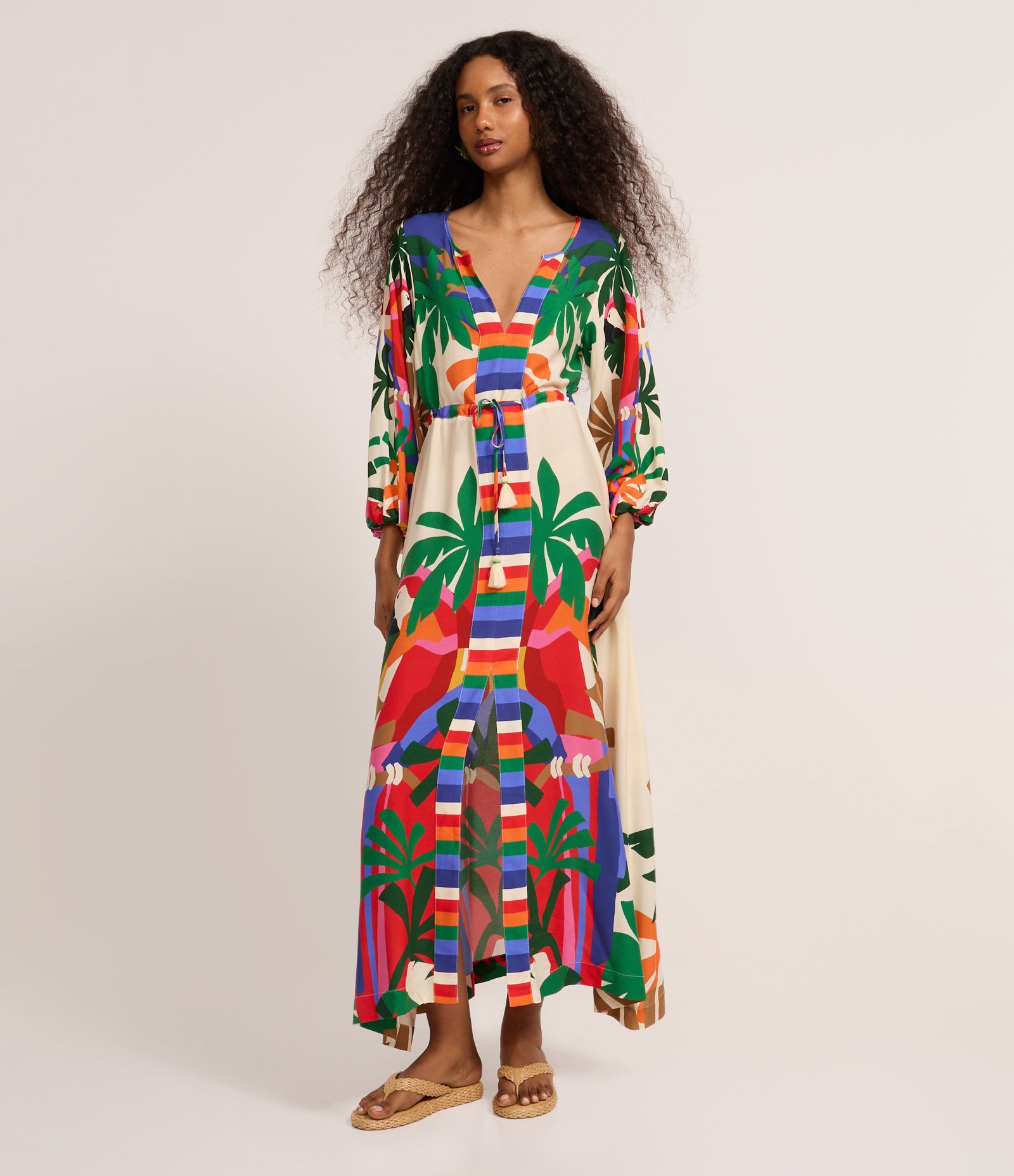 Vestido Longo em Viscose com Estampa Tropical Boho Multicores 1
