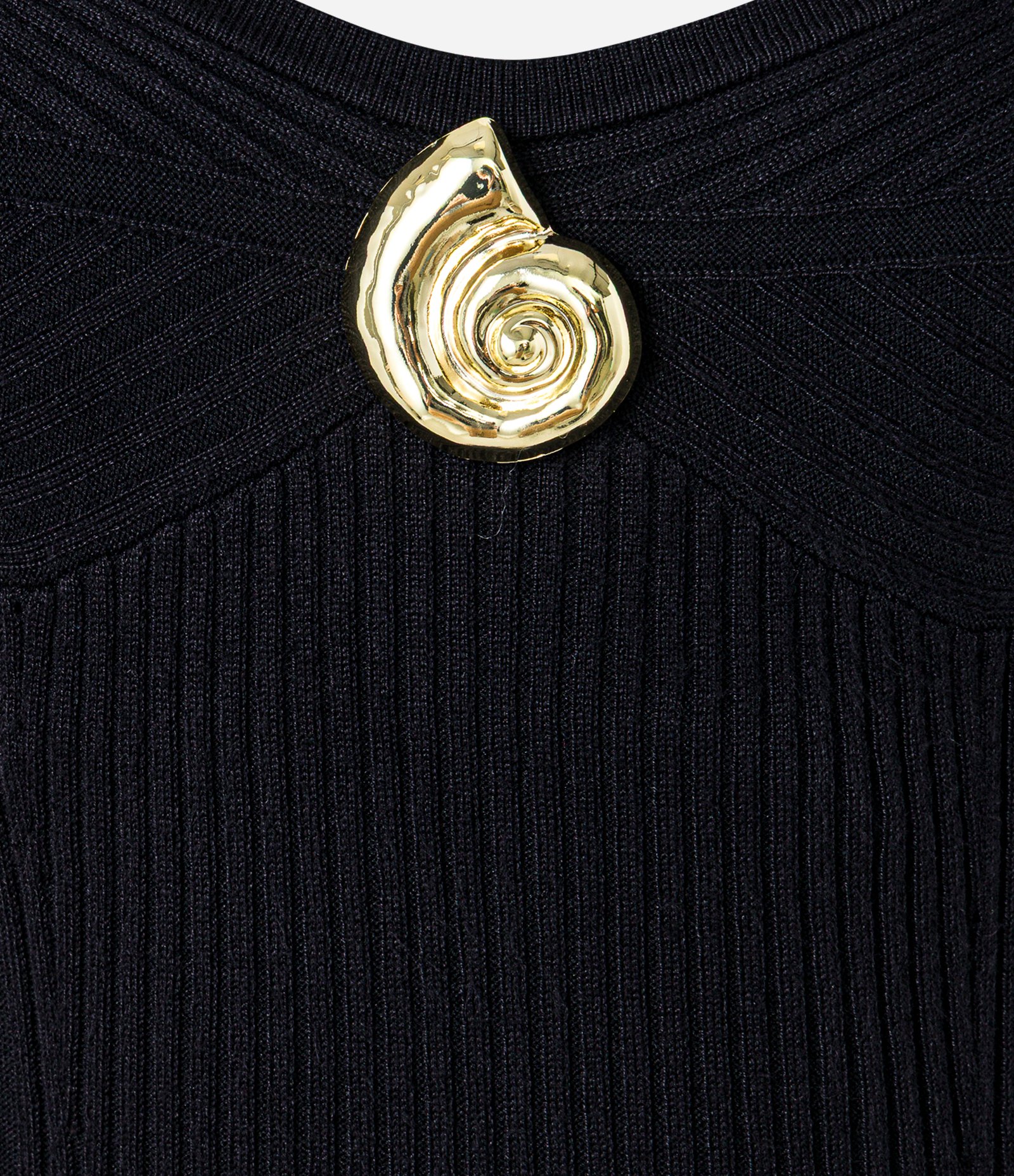 Vestido Long Midi em Tricô Caracol de Metal no Decote Preto 6