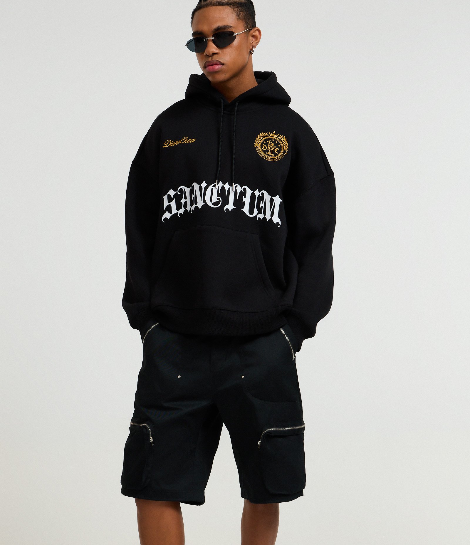 Bermuda Baggy com Bolsos Cargo e Zíper Preto 3