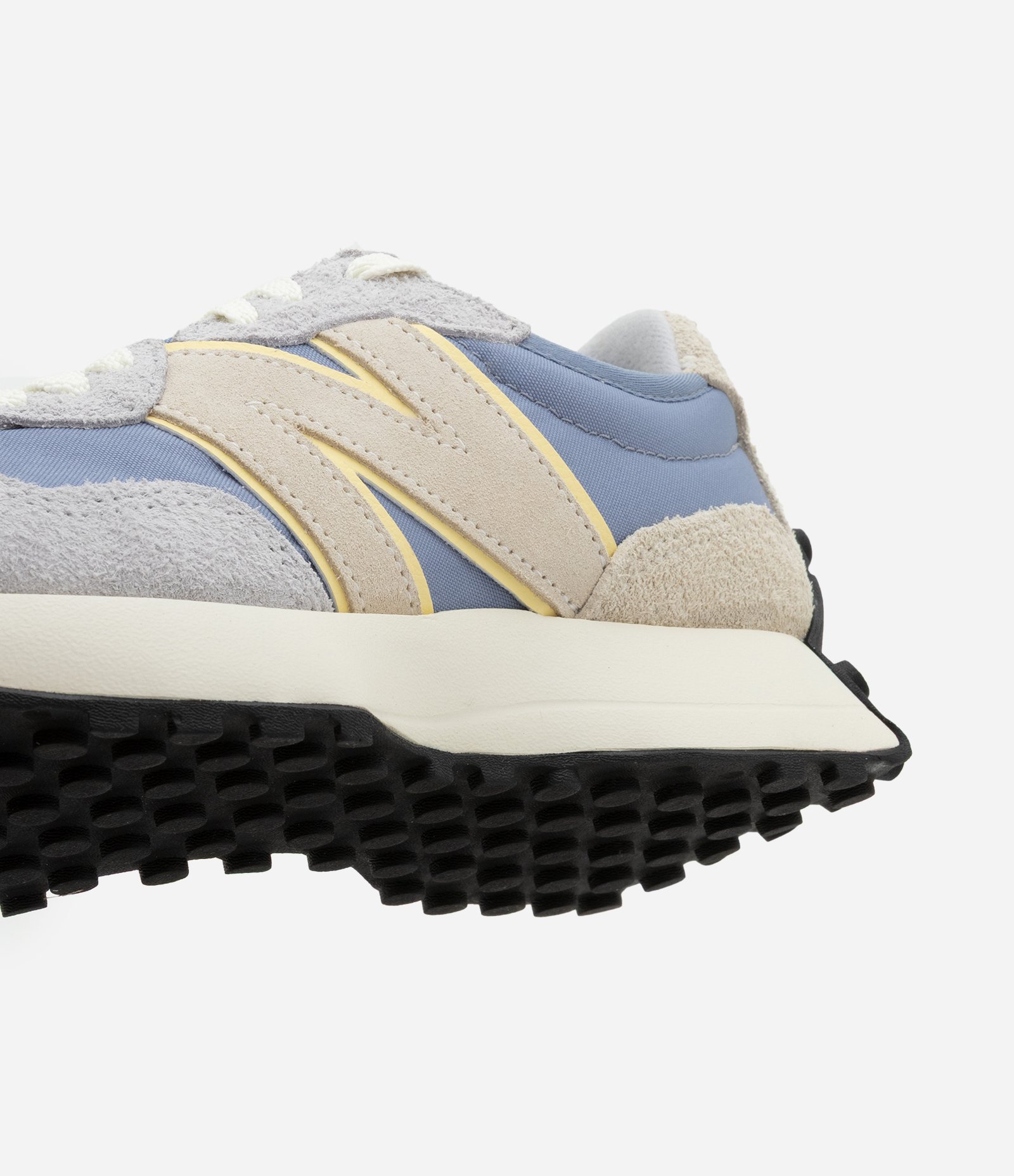 Tênis Jogging com Recortes e Silhueta Longa New Balance Azul 3