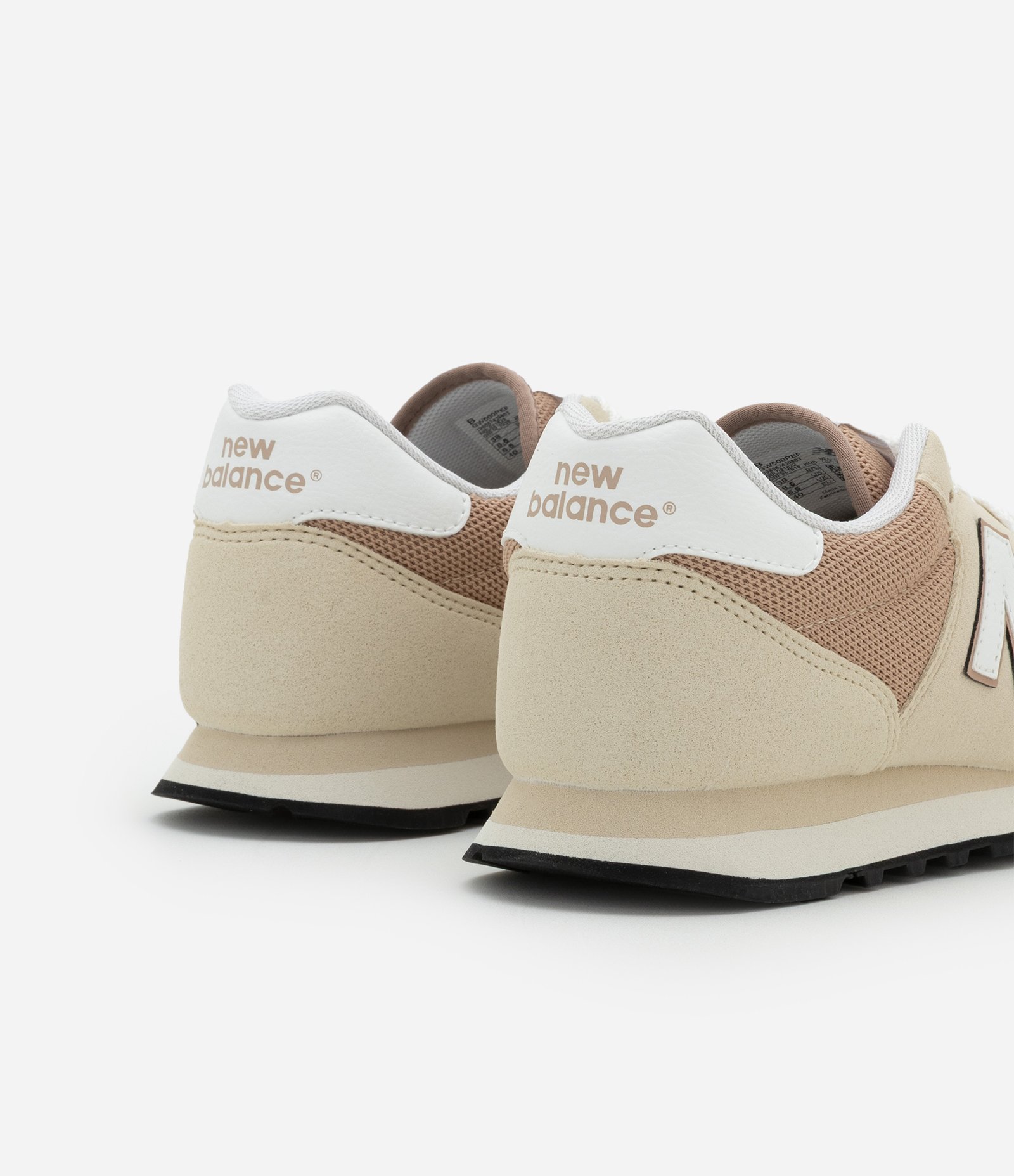 Tênis New Balance 500V2 com Recortes Bege/Rosa 5