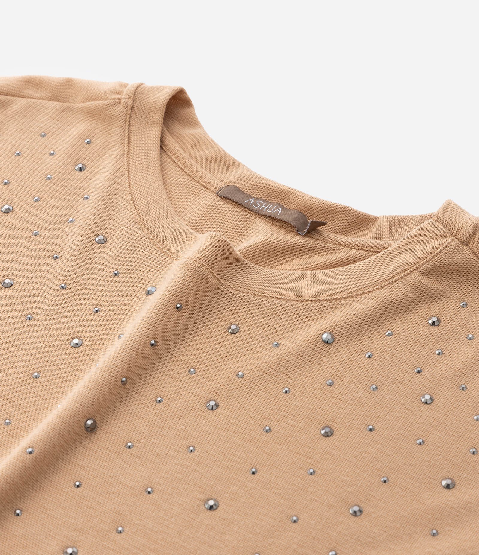 Camiseta com Brilhos Salpicados Curve & Plus Size Bege 6