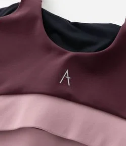 Top Esportivo com Tecnologia Dry e Barra Contrastante Curve e Plus Size