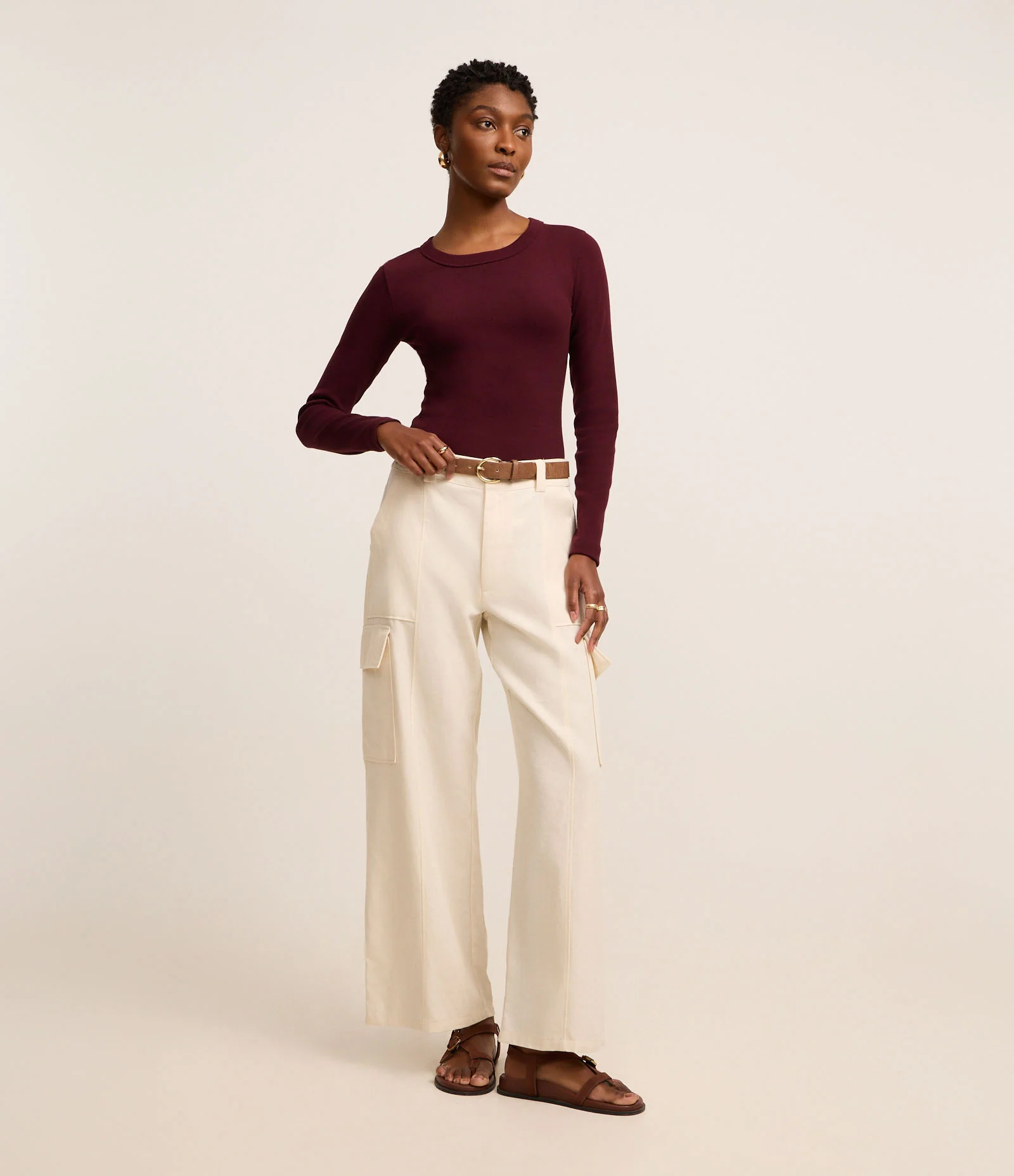 Blusa Básica Canelada em Ribana com Gola Redonda Bordô 2