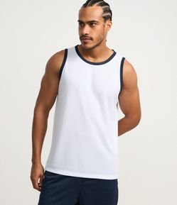 Regata Esportiva Regular com Tecnologia Dry e Viés Contrastante