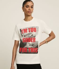 Camiseta Regular em Algodão com Estampa Im Too Sober For This