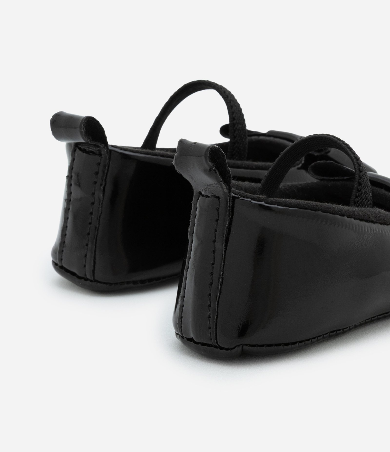 Sapatilha Infantil Envernizada com Laço - Tam 15 a 19 Preto 2