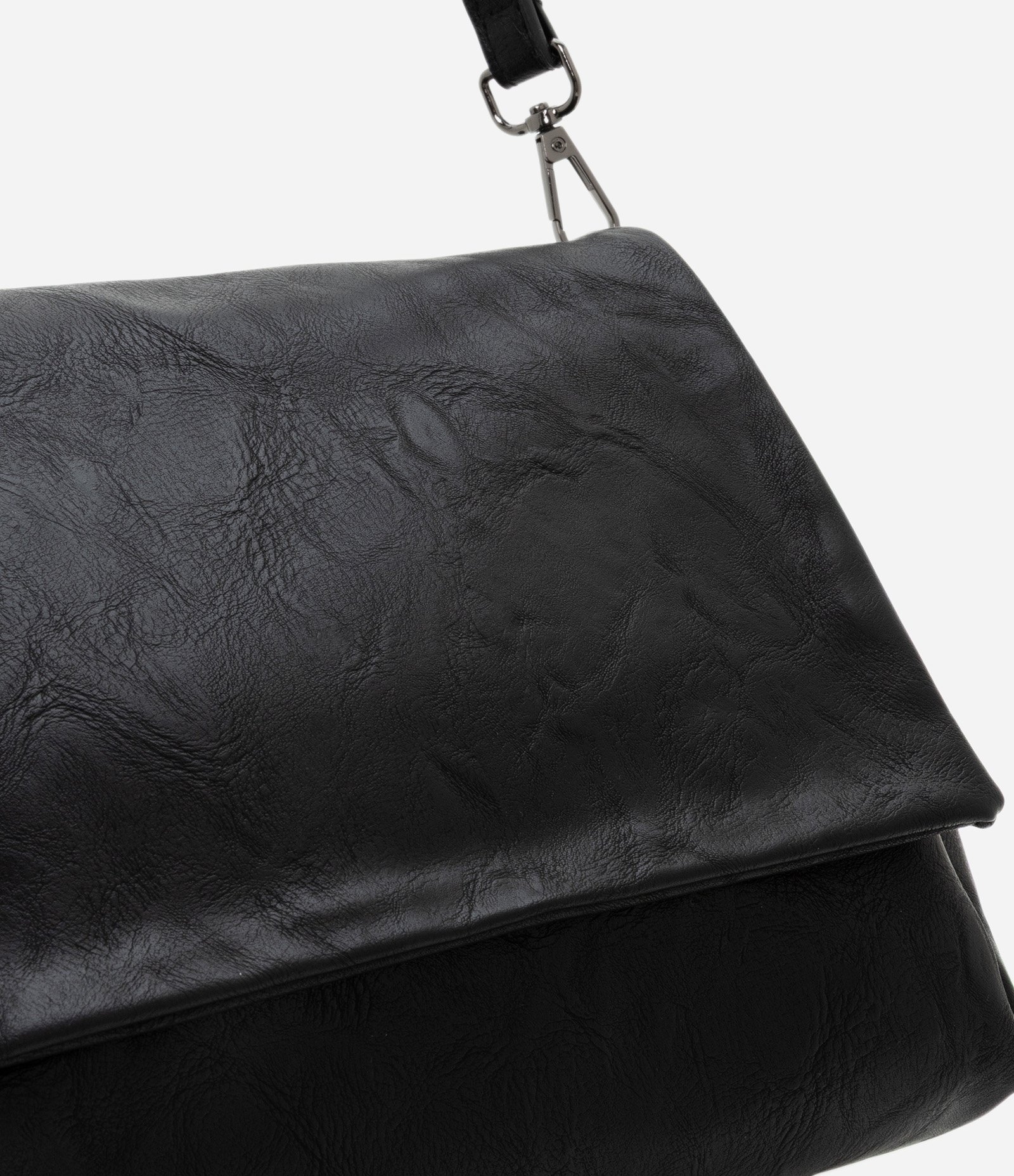 Bolsa Média em PU Média Desestruturada Preto 10