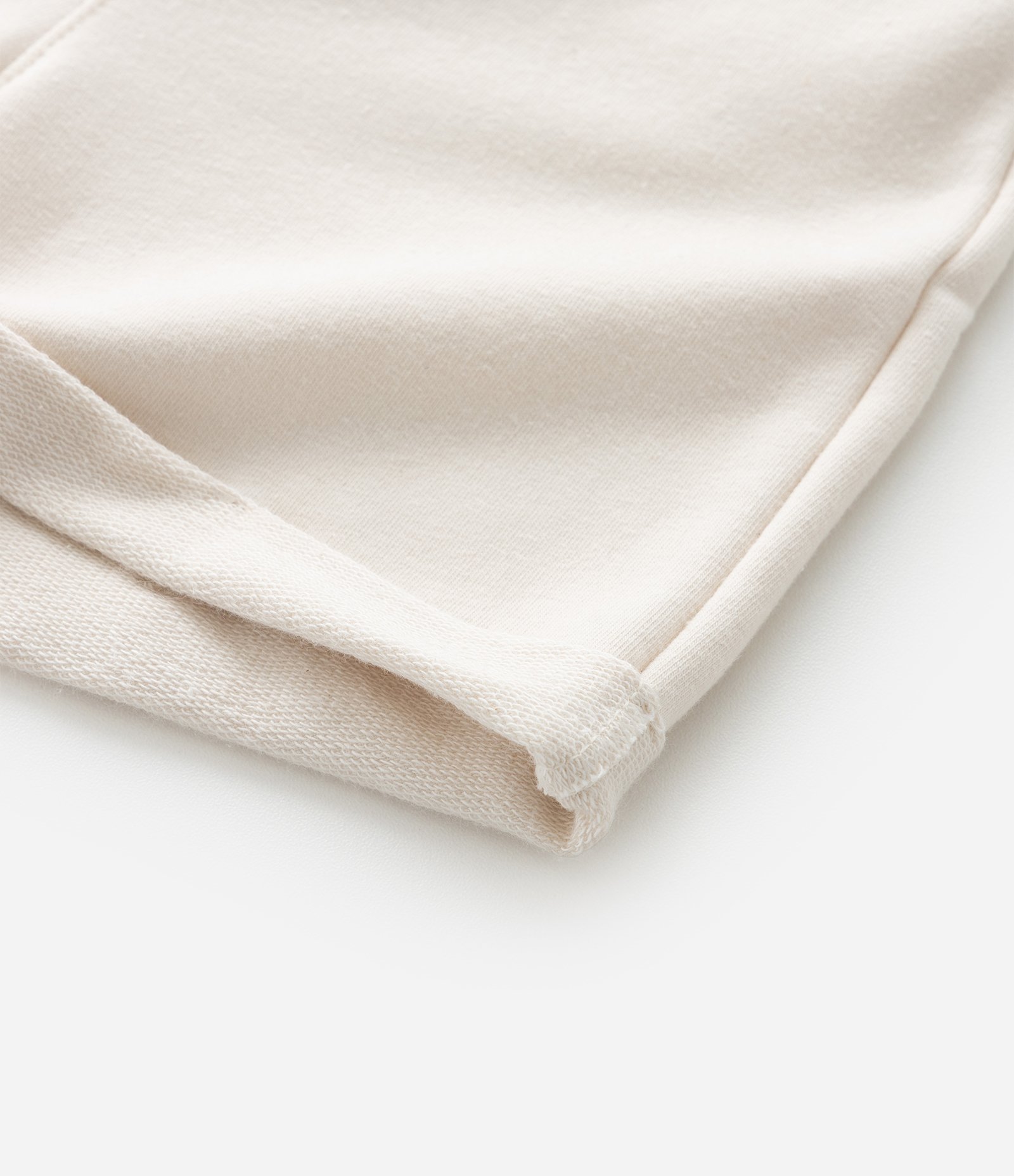 Bermuda Infantil com Suspensório - Tam 0 a 18 meses Off White 7