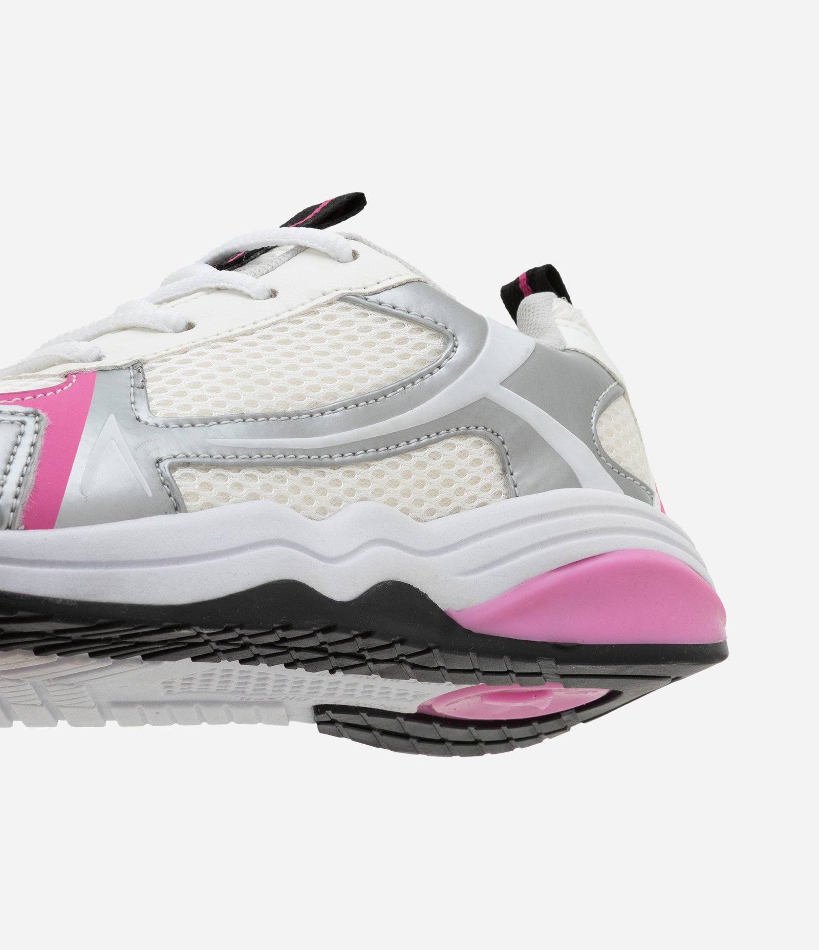 Tênis Esportivo Infantil com Recortes Contrastantes - Tam 28 ao 34 Prata 2