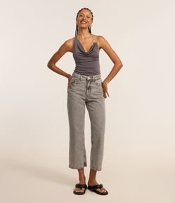 Calça Cropped Reta Jeans com Lavagem Clássica