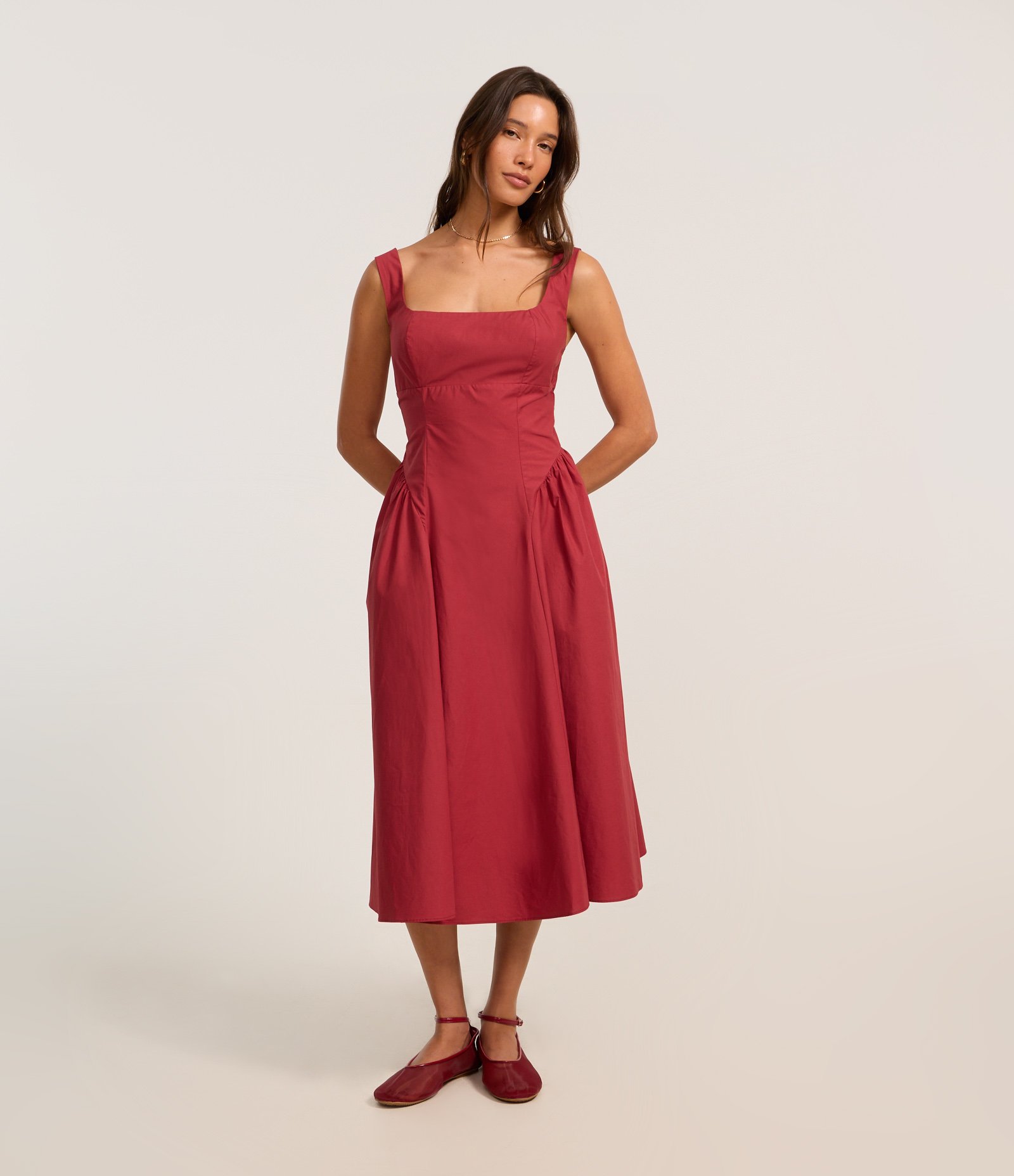 Vestido Midi em Tricoline com Alças Largas e Detalhes Franzidos Cereja 1