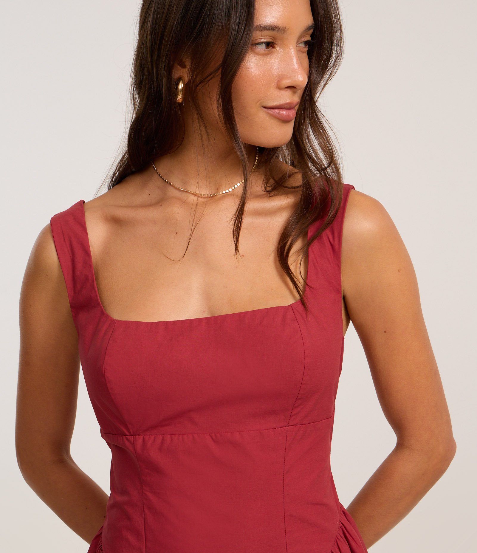 Vestido Midi em Tricoline com Alças Largas e Detalhes Franzidos Cereja 3