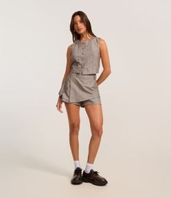 Short Saia em Alfaiataria com Listras e Cintura Baixa