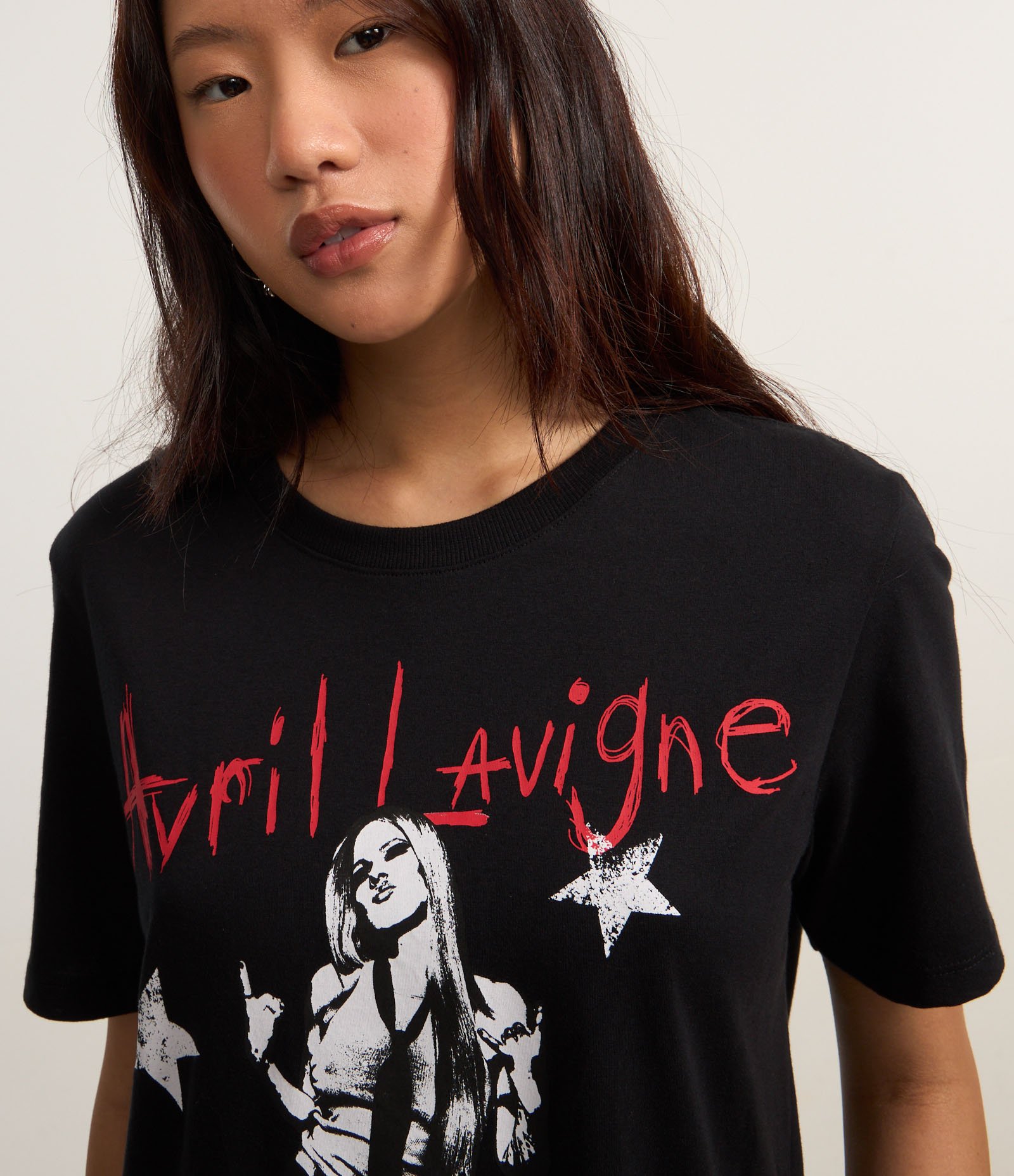 Camiseta Alongada em Algodão com Estampa Avril Lavigne Preto