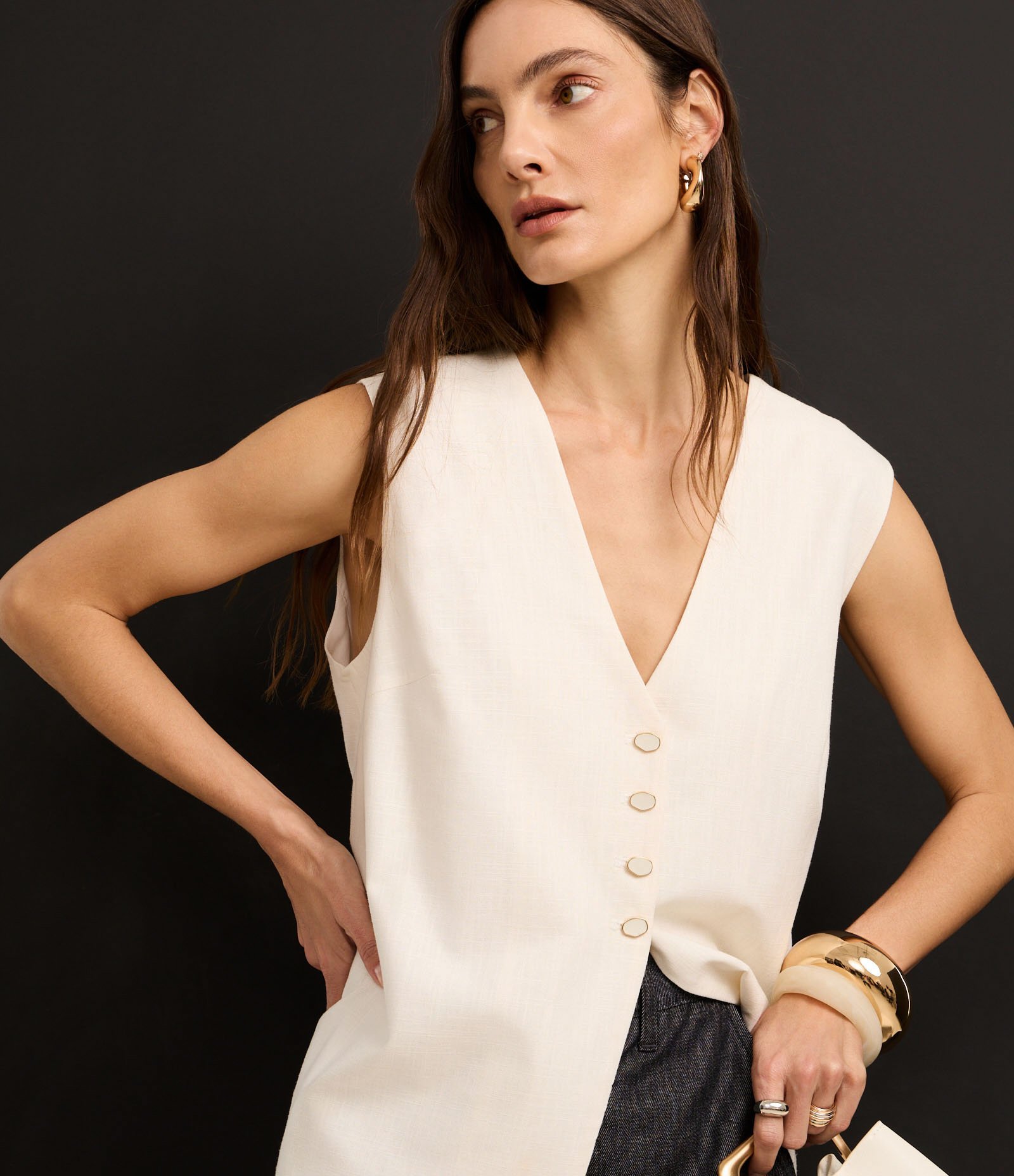 Colete Alongado Texturizado em Cambraia com Amarração Off White 7