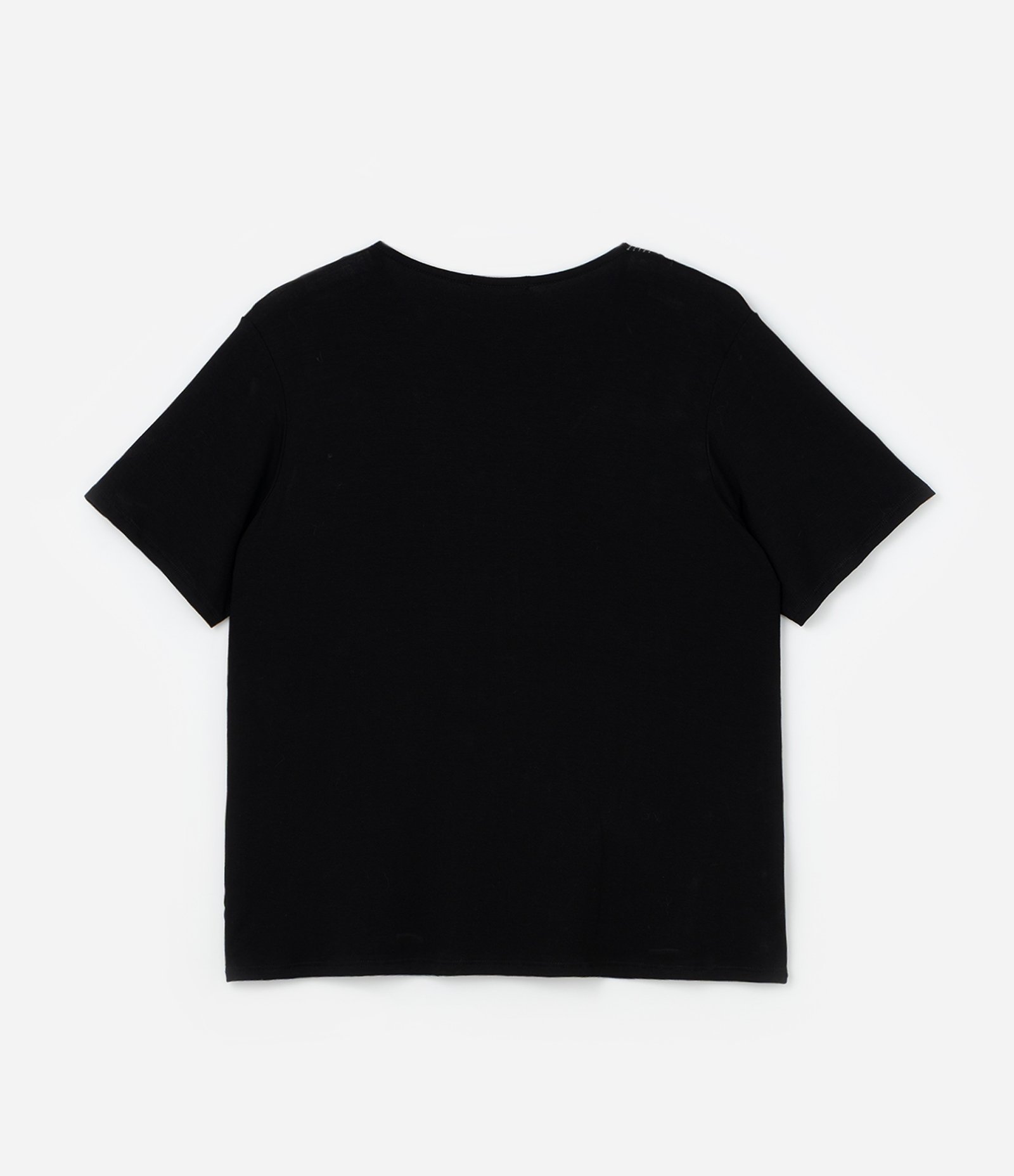 Blusa em Viscose com Detalhe com Fio Metalizado Curve & Plus Size Preto 4