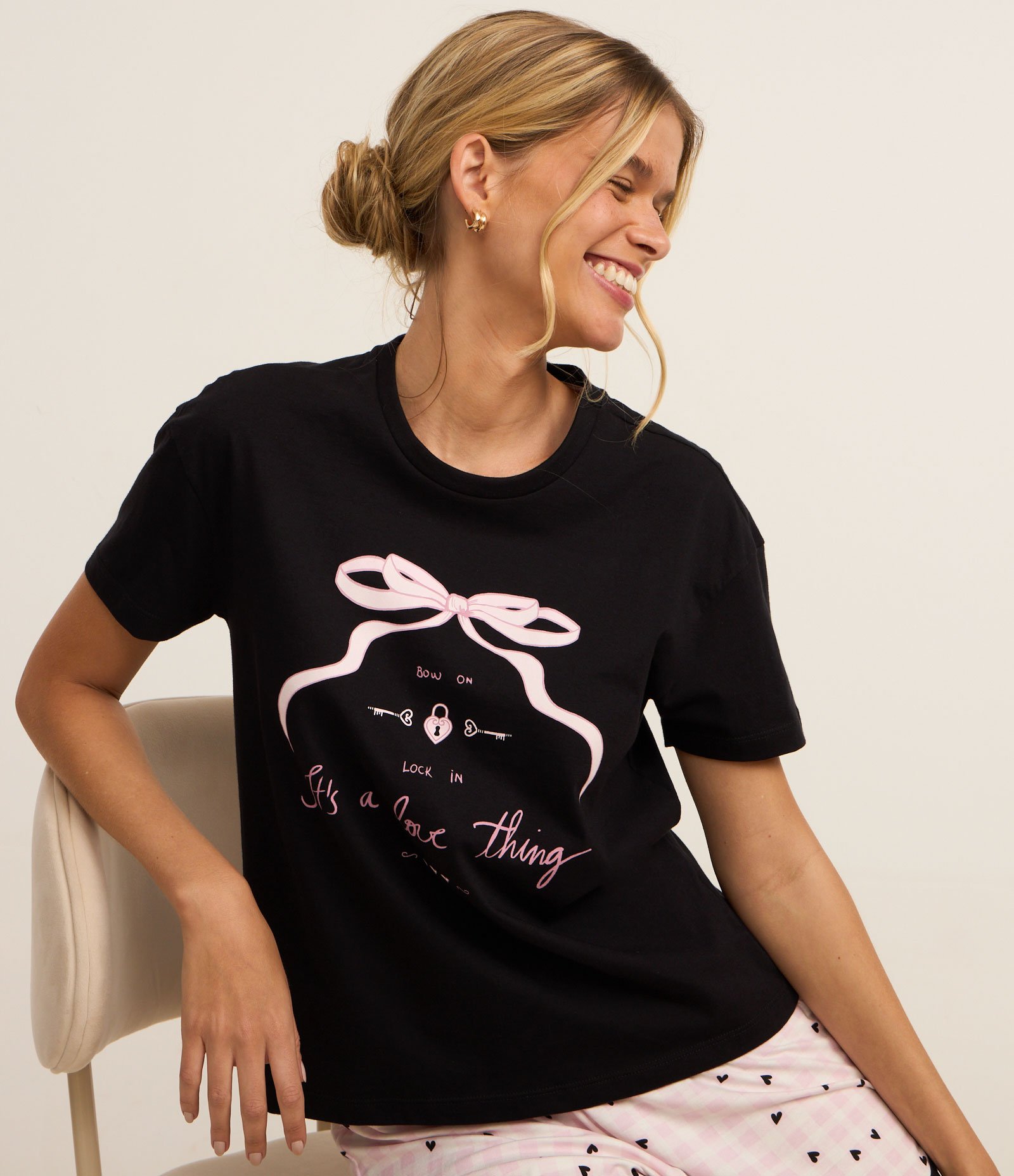 Pijama Short Doll em Algodão com Estampa de Laço Preto 3