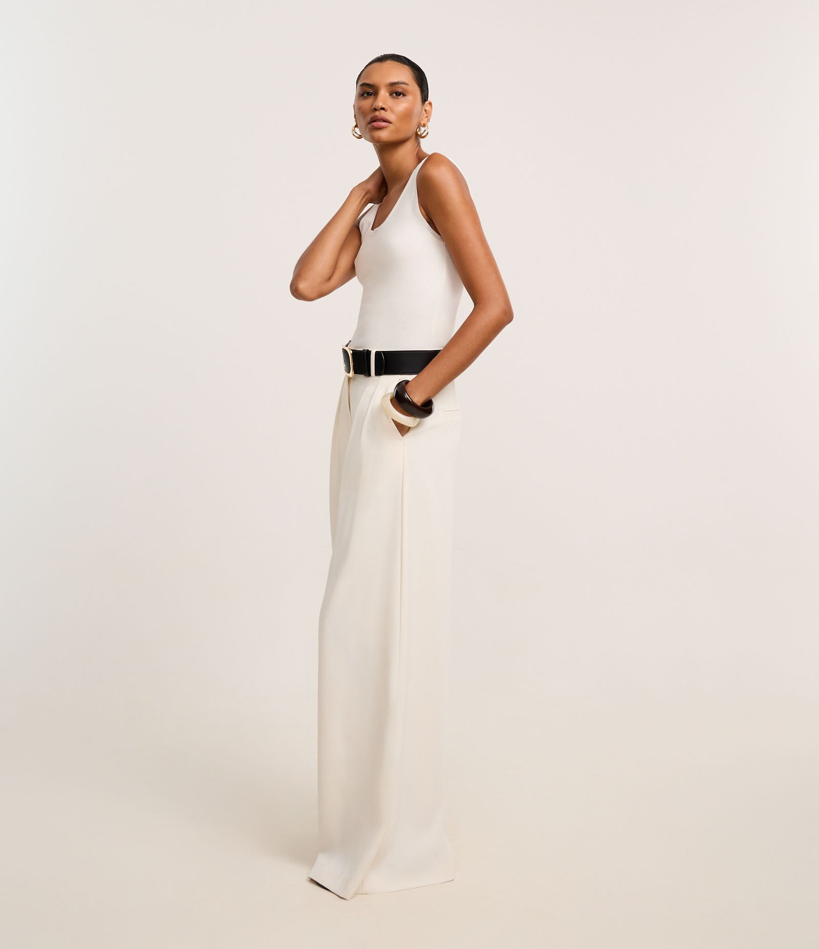 Regata em Ribana com Viés Contrastante Branco 5