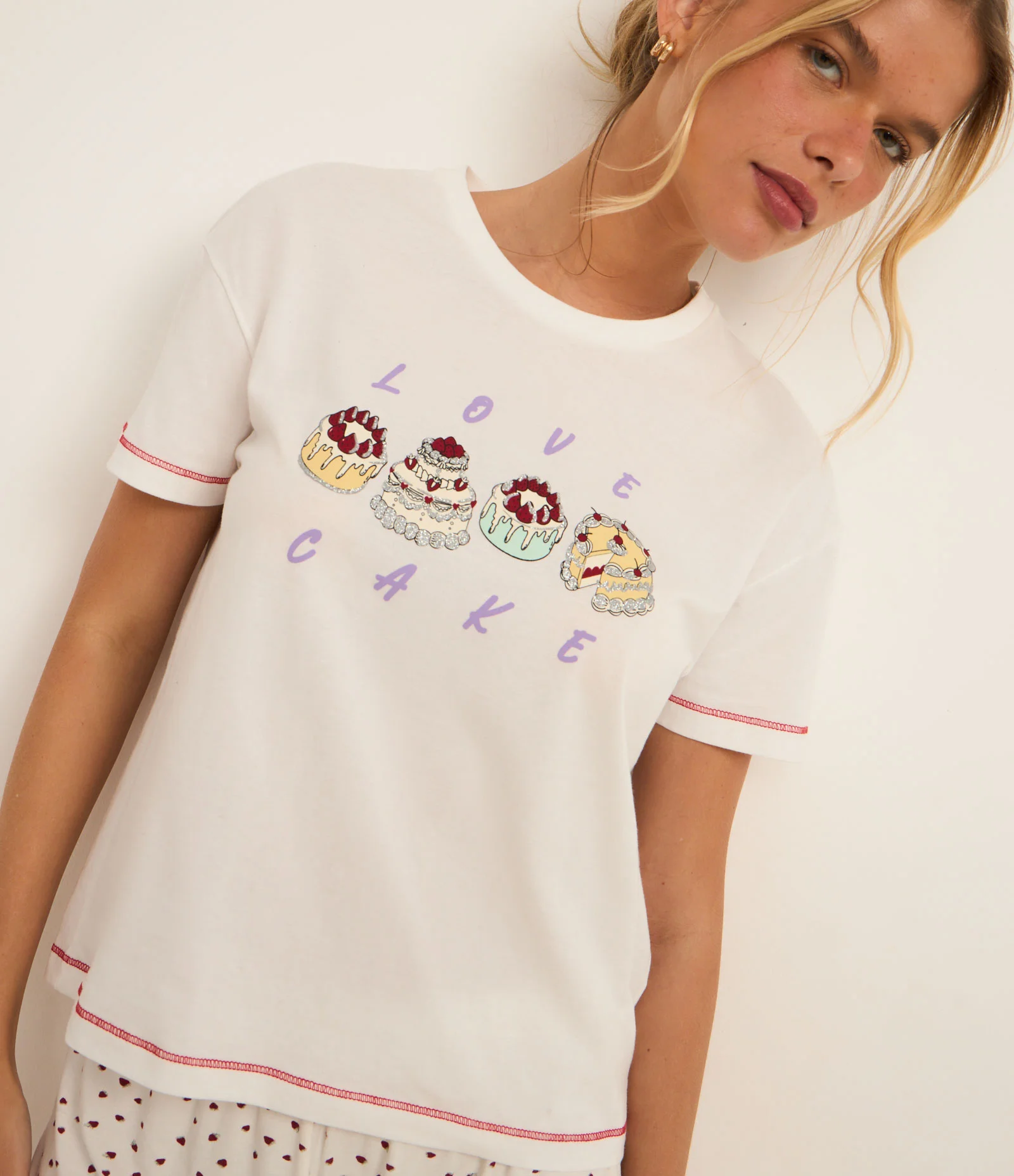 Pijama Short Doll em Algodão com Estampa Love Cake Branco 2