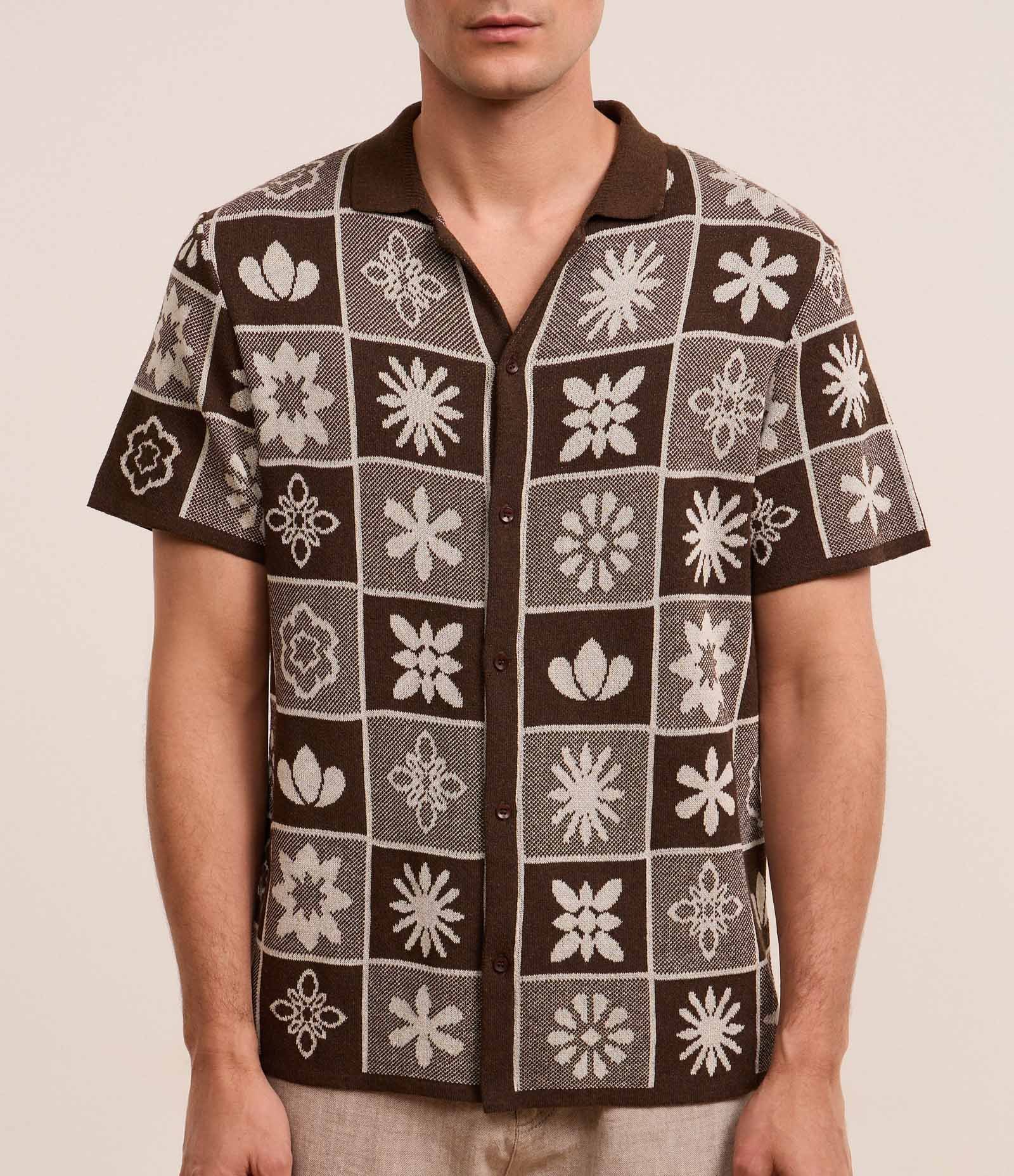 Camisa em Algodão com Estampa Quadriculada e Texturizada Marrom 3