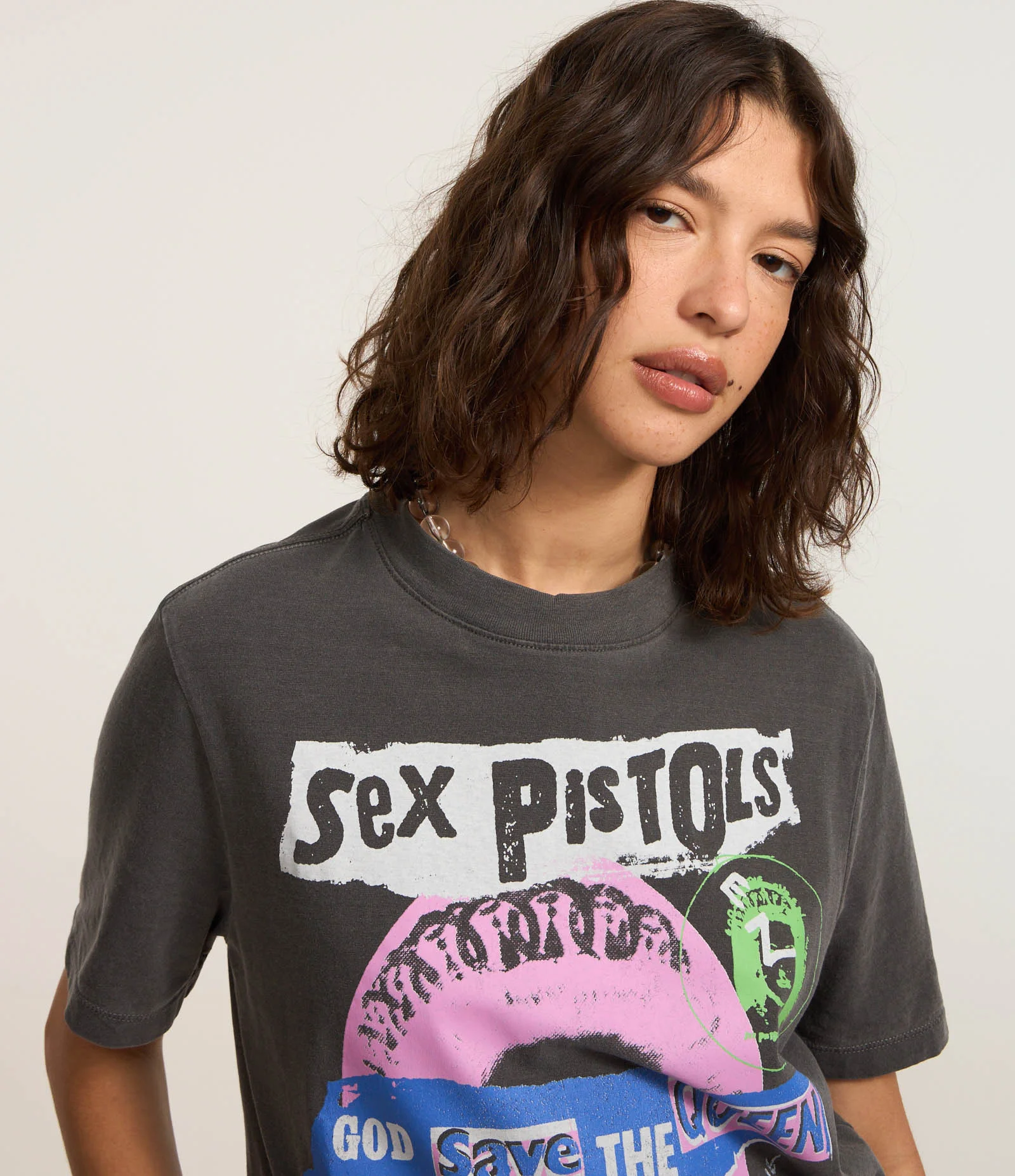 Camiseta Alongada em Algodão com Estampa Sex Pistols Cinza 3
