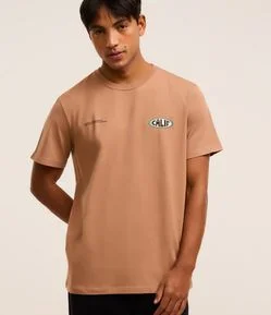 Camiseta Comfort em Algodão com Estampa Lettering