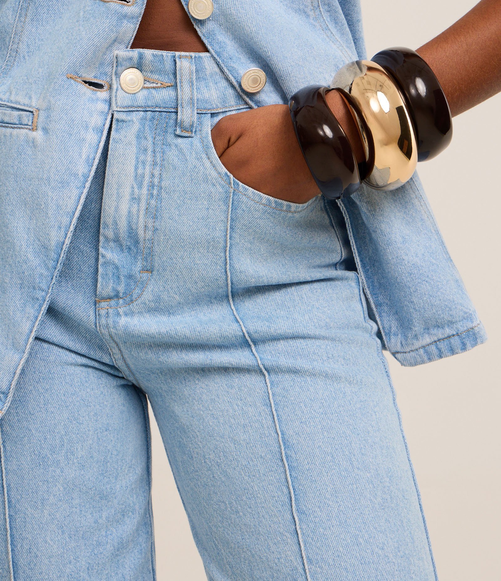 Calça Wide Leg Cintura Alta em Jeans com Frisos Azul 4