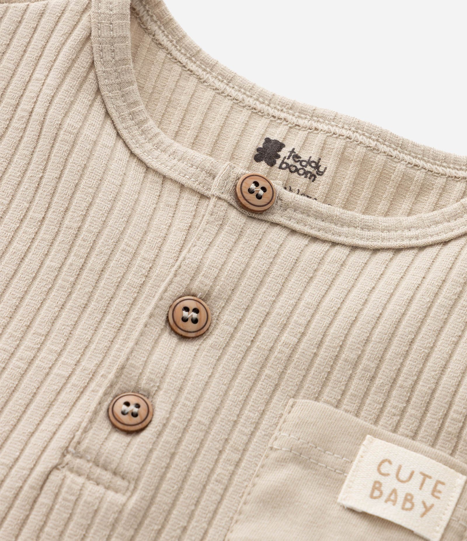 Macaquinho Infantil Canelado com Bolsinho - Tam 0 a 24 meses Marrom 7