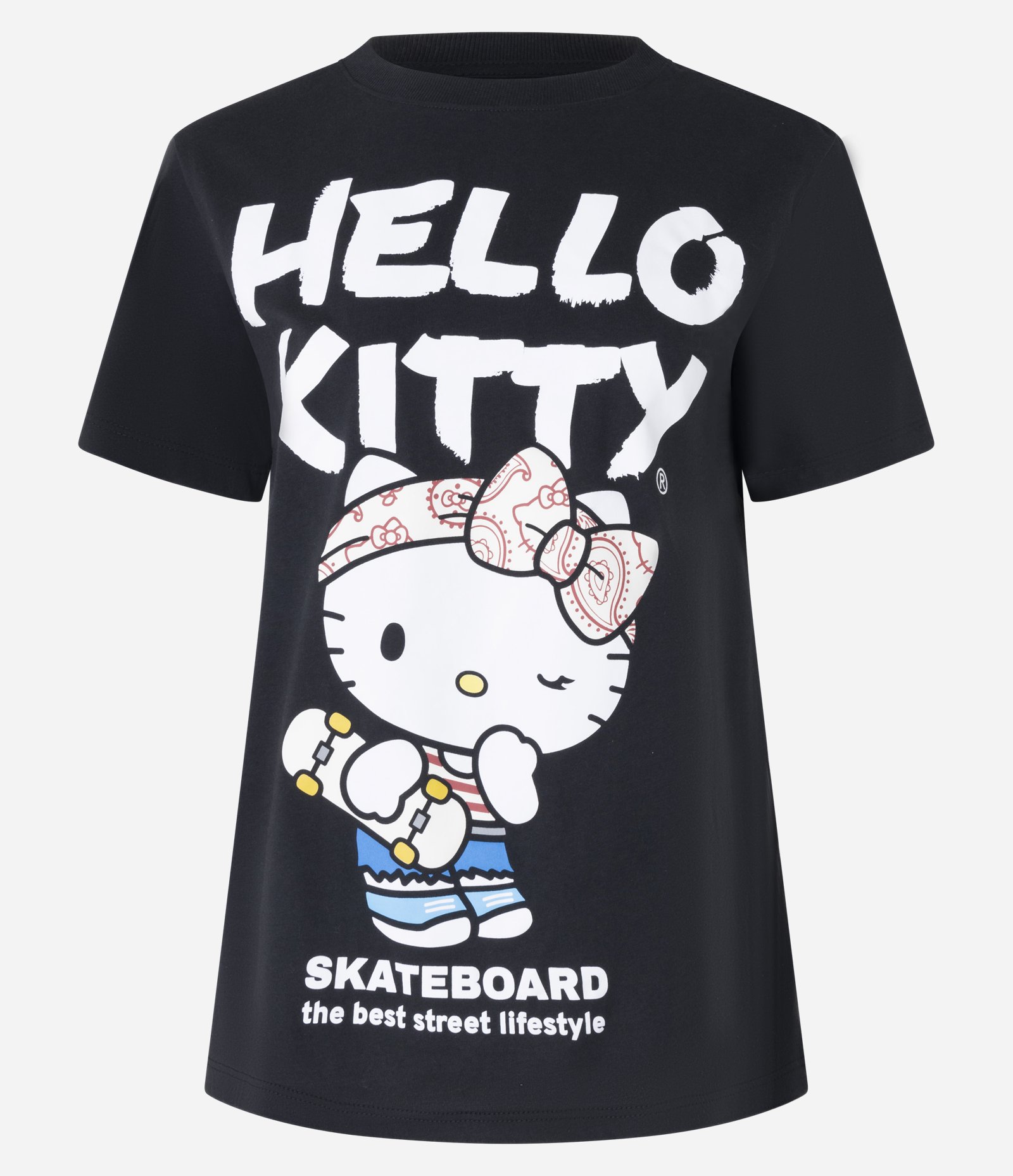 Camiseta Alongada em Algodão com Estampa Hello Kitty Skateboard Preto 4
