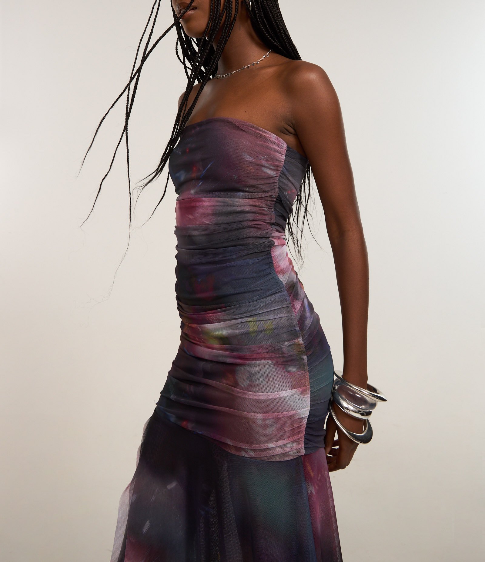 Vestido sem Manga em Tule com Estampa Abstrata Roxo 3