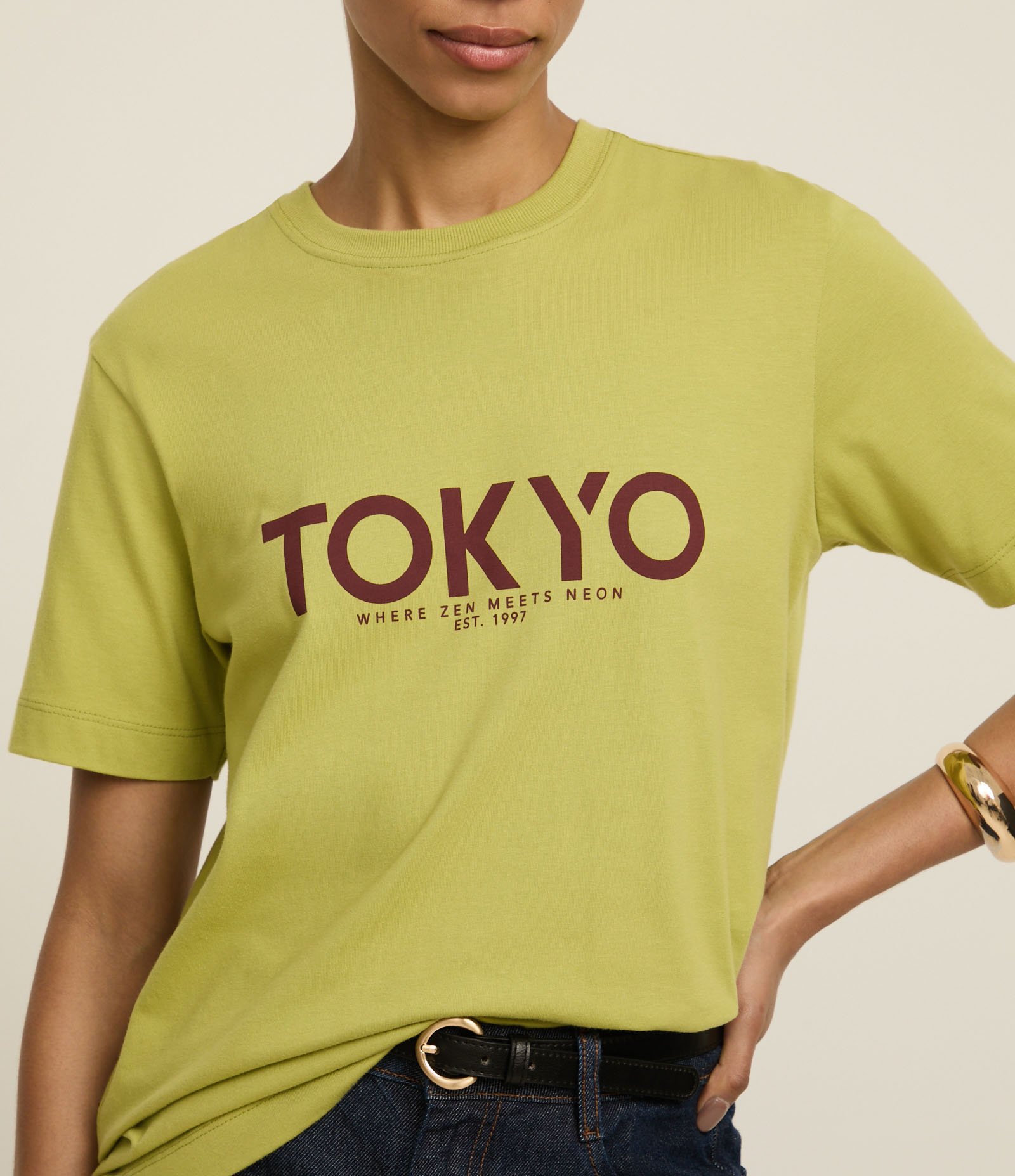 Camiseta em Algodão com Lettering Tokyo Zen Meets Neon Verde Abacate 3