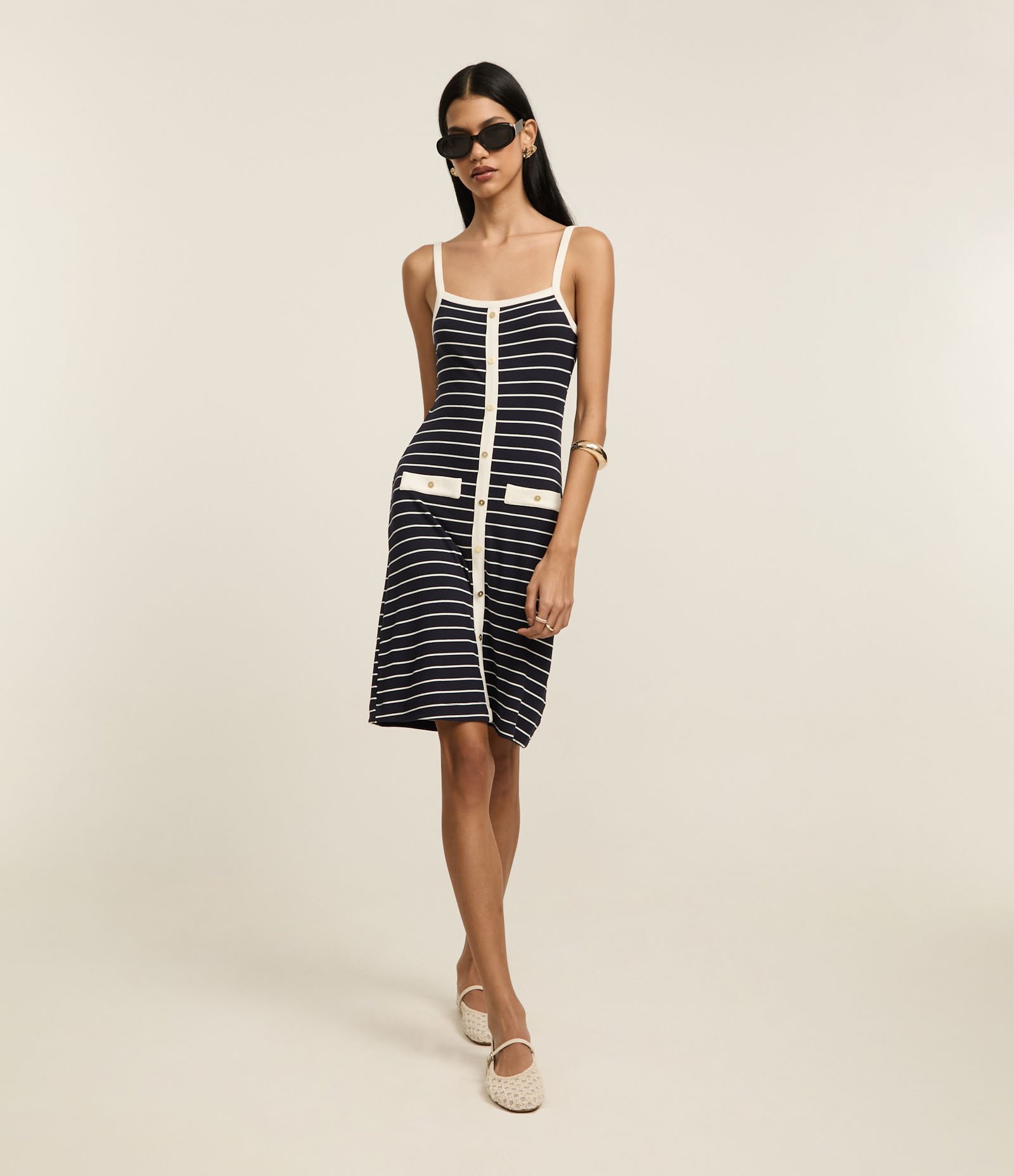 Vestido Curto em Ribana Listrada com Botões Azul 2