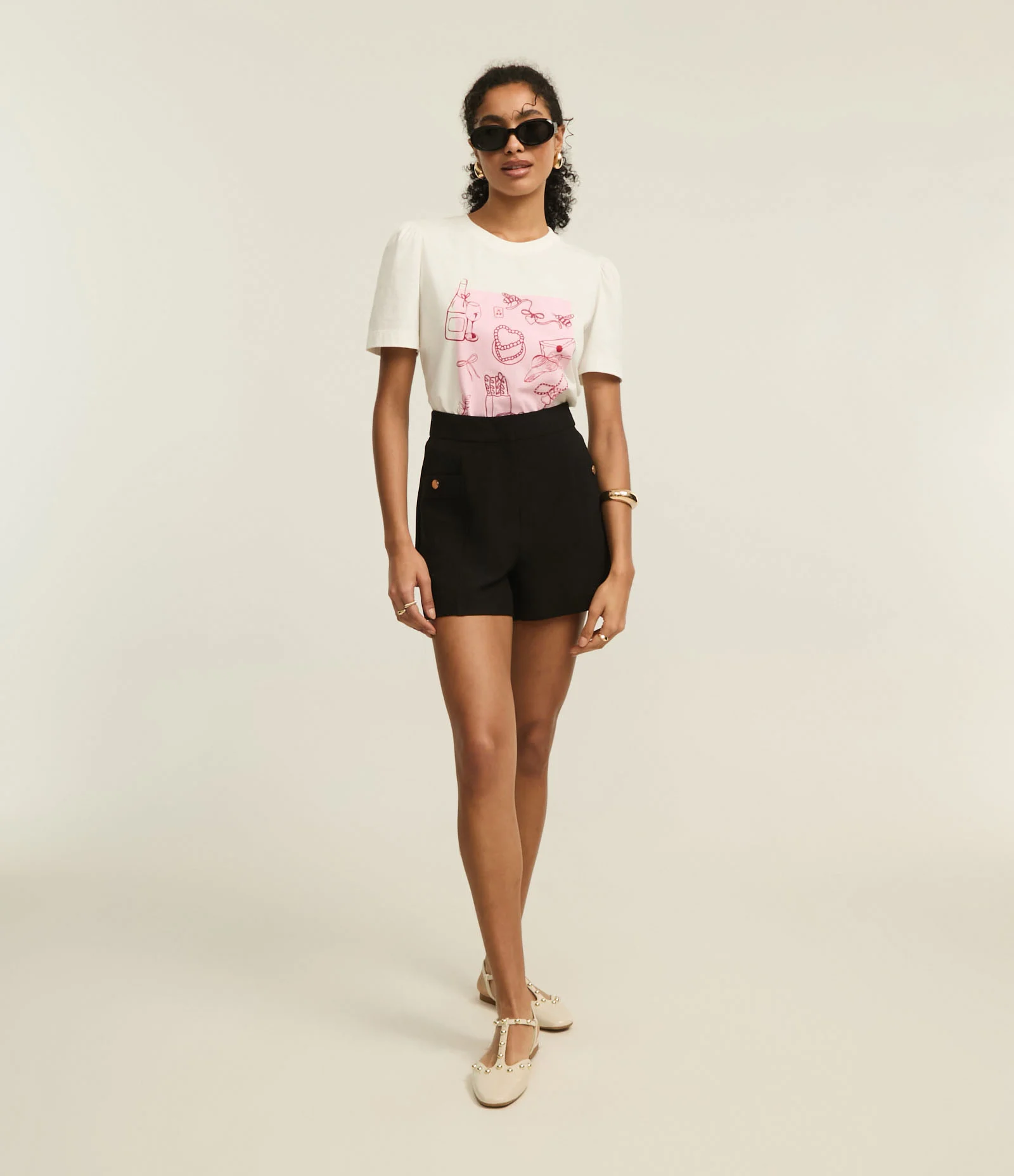 Blusa Slim em Algodão com Estampa Just A Girl e Manga Bufante Branco 2