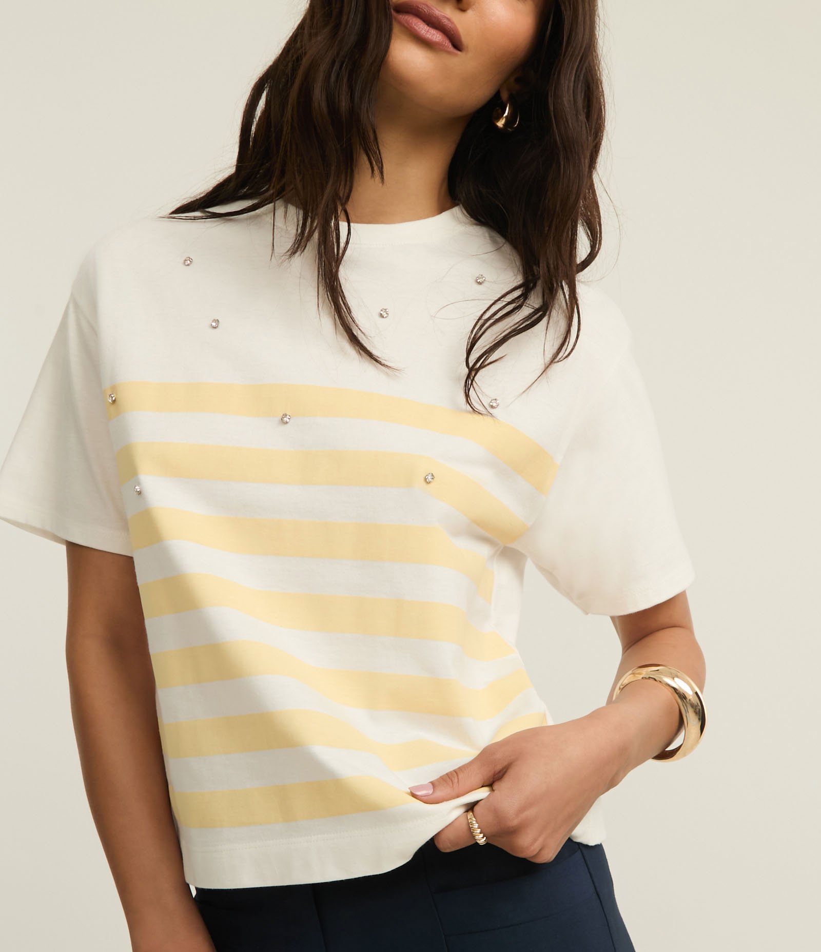 Camiseta Listrada em Algodão com Pedras de Strass Amarelo/Branco 3