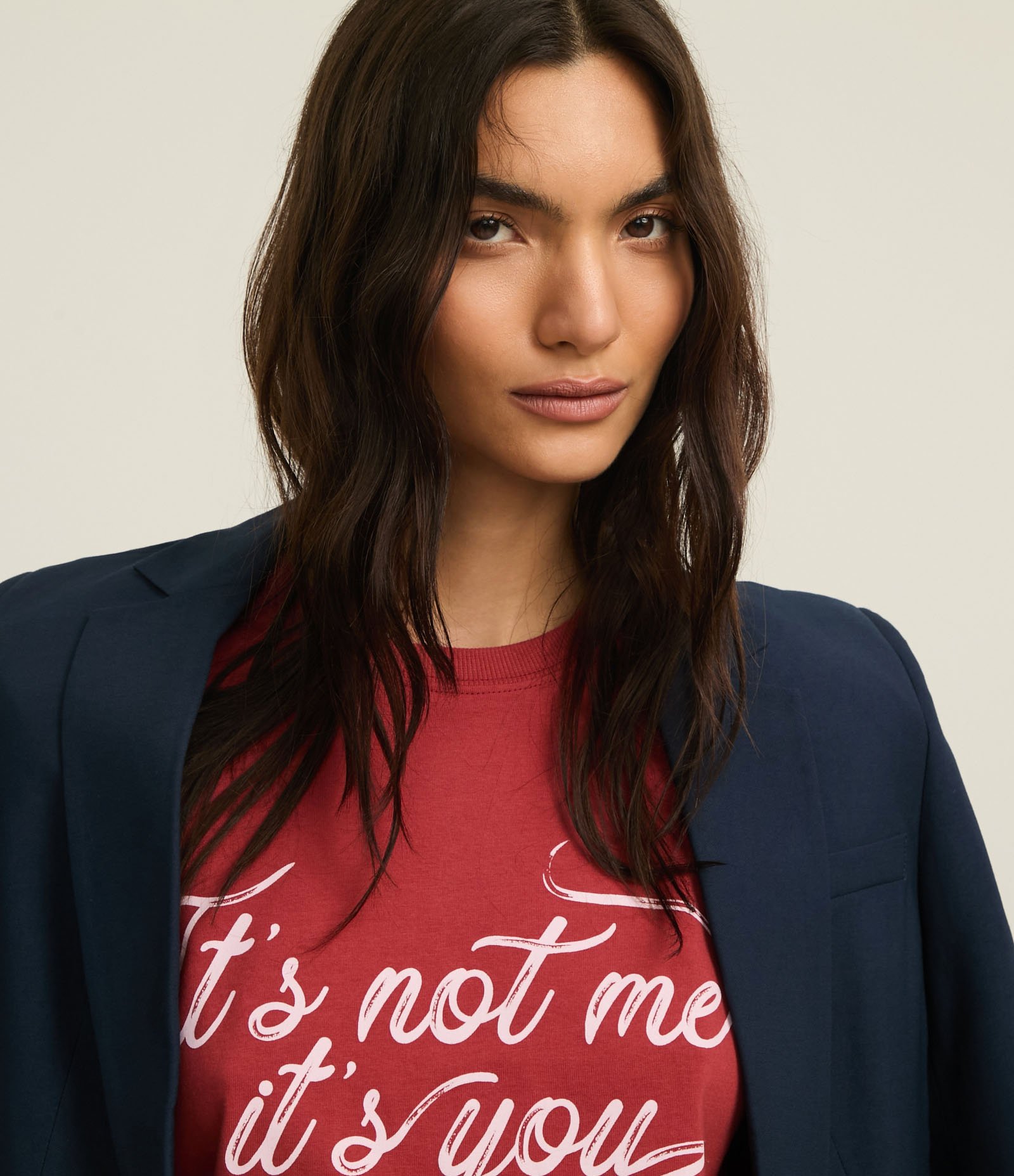 Camiseta T-Shirt em Algodão com Lettering It's Not Me Terracota 4