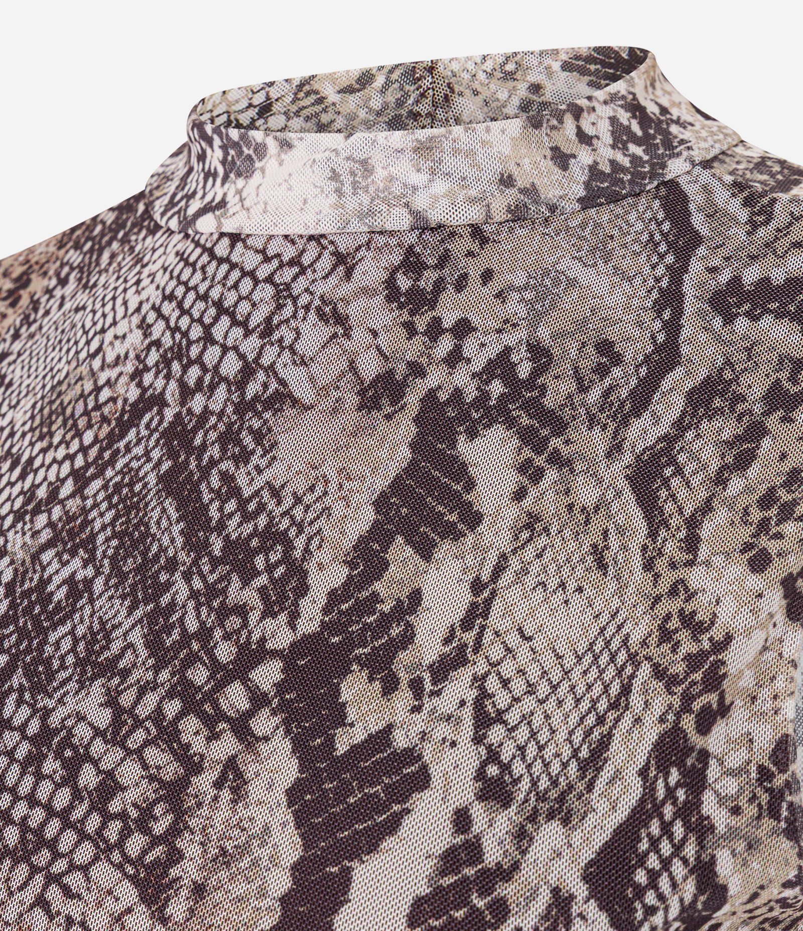 Blusa em Tule com Estampa Serpente Marrom 6