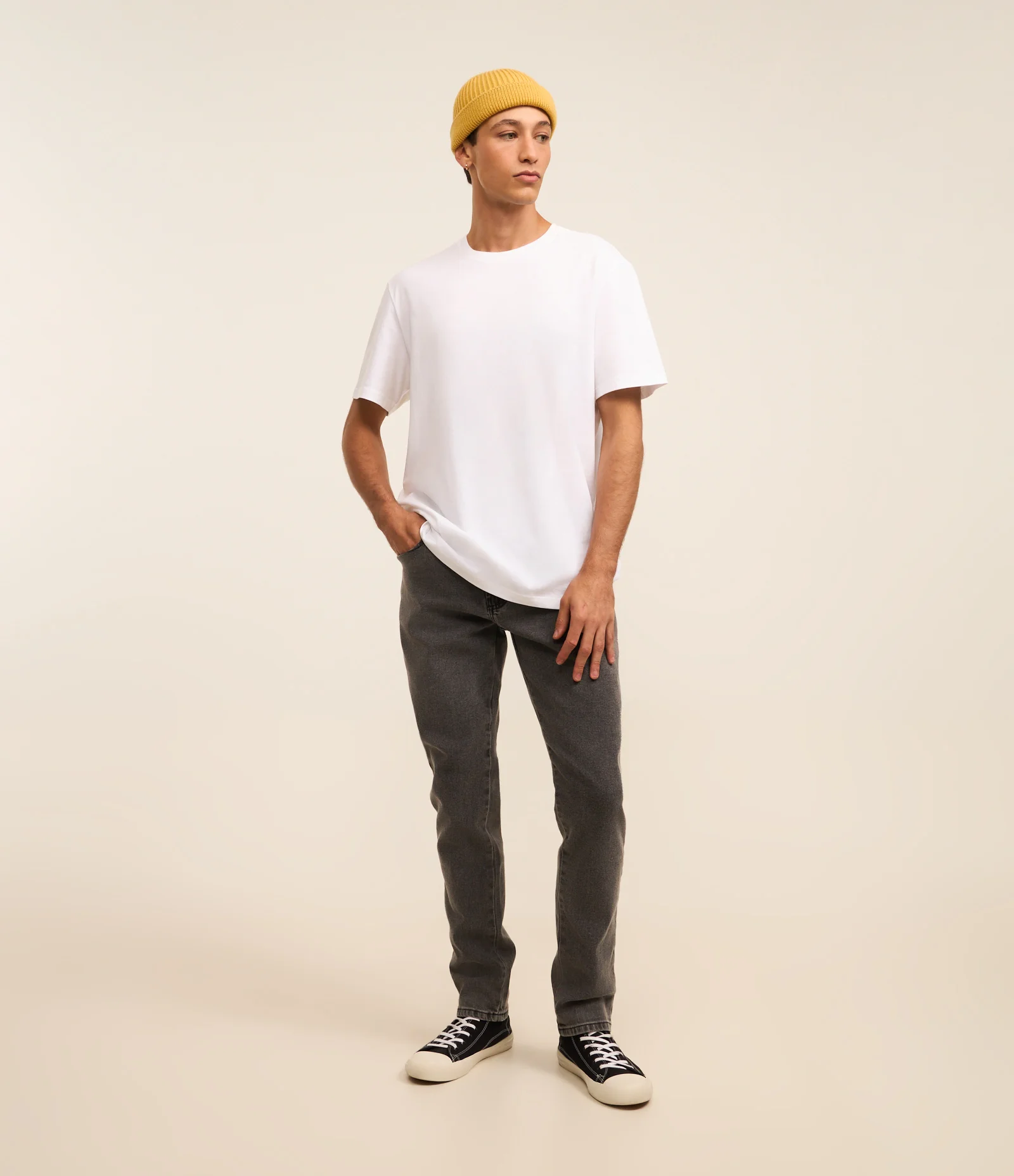 Calça Skinny em Jeans com Elastano Cinza 1